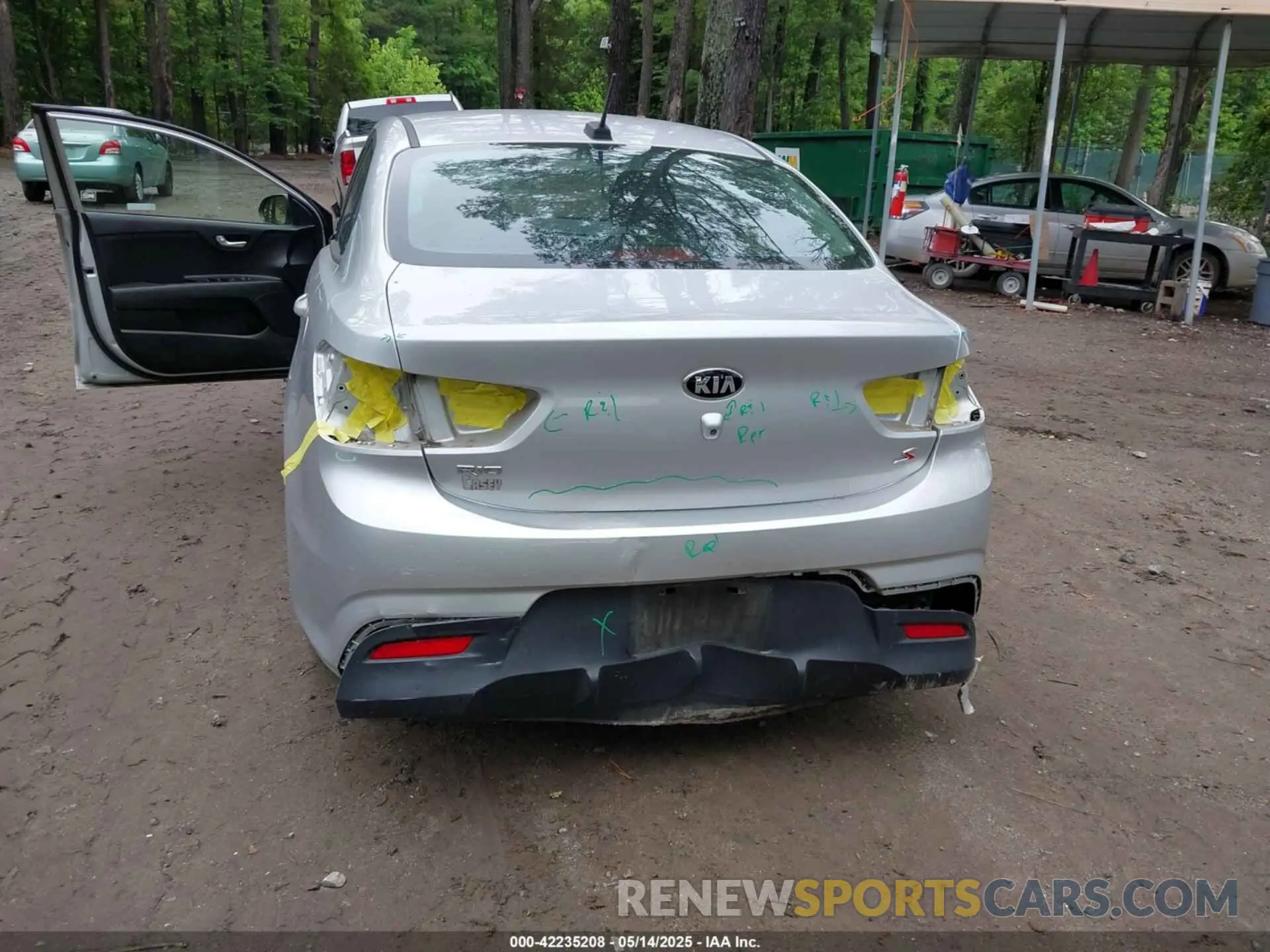 6 fotografías del automóvil dañado 3KPA24AB9KE201430 KIA RIO 2019