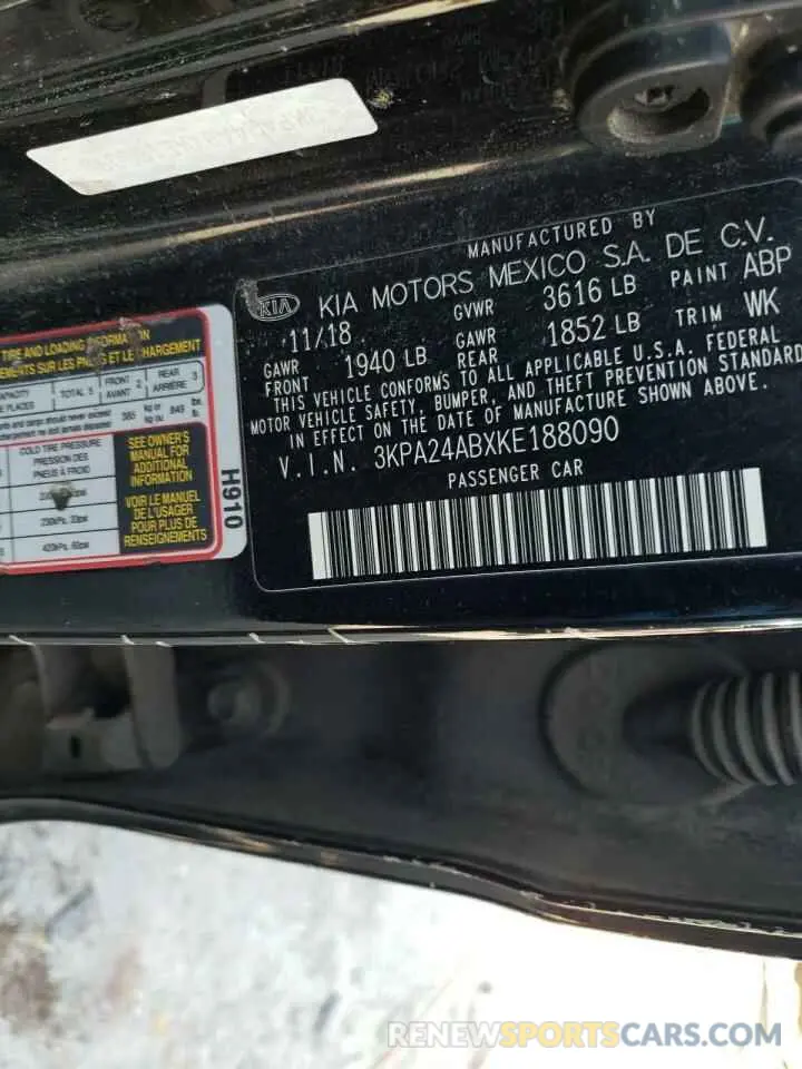 12 fotografías del automóvil dañado 3KPA24ABXKE188090 KIA RIO 2019