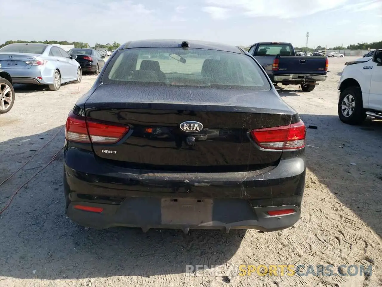 6 fotografías del automóvil dañado 3KPA24ABXKE188090 KIA RIO 2019