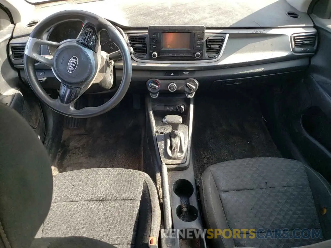 8 fotografías del automóvil dañado 3KPA24ABXKE188090 KIA RIO 2019