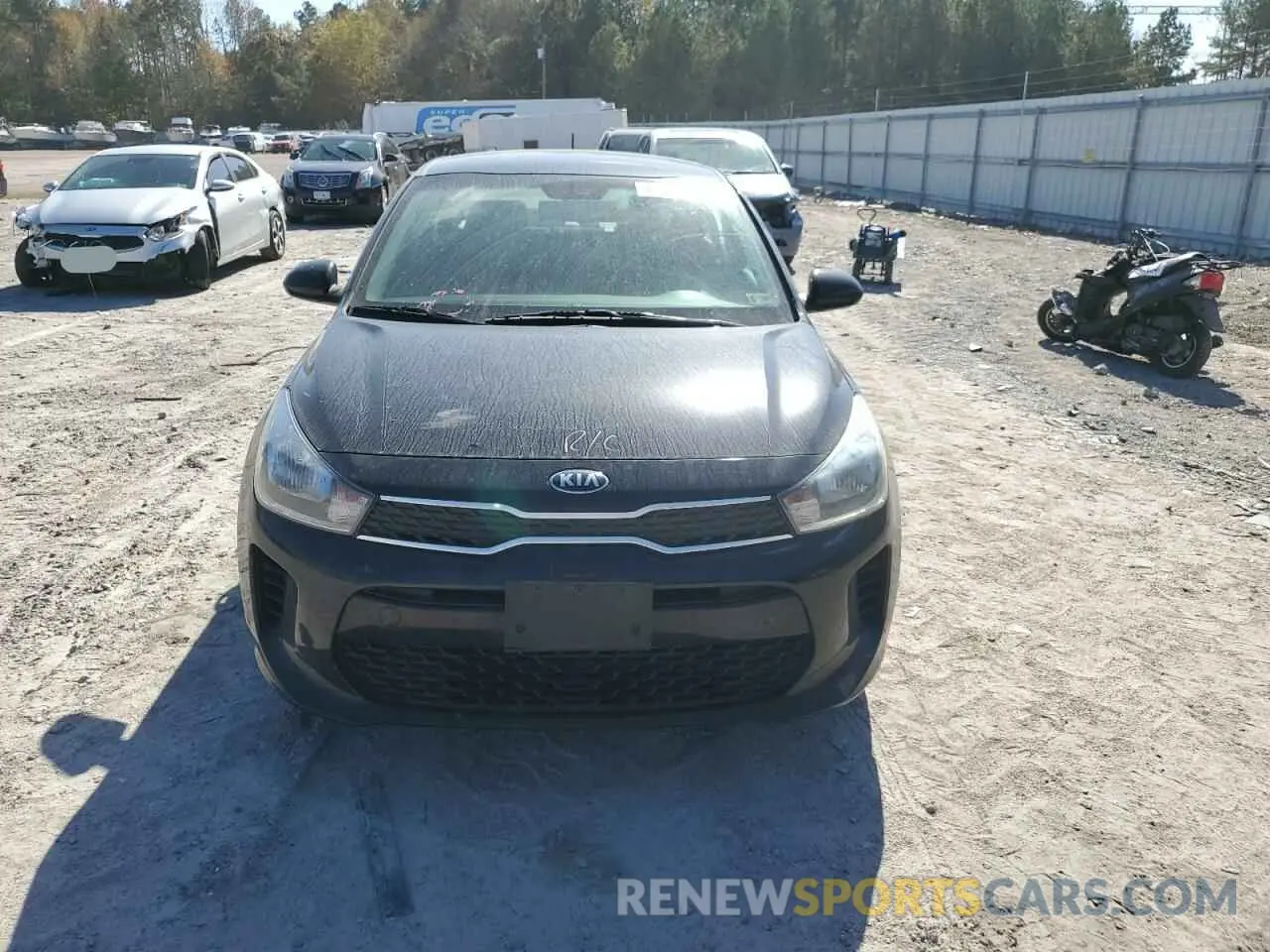 5 fotografías del automóvil dañado 3KPA24ABXKE209892 KIA RIO 2019