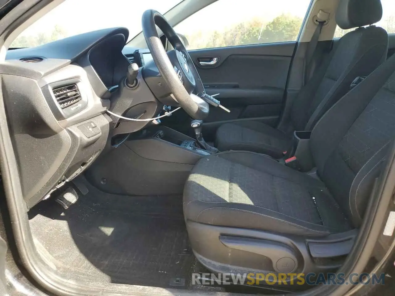 7 fotografías del automóvil dañado 3KPA24ABXKE209892 KIA RIO 2019