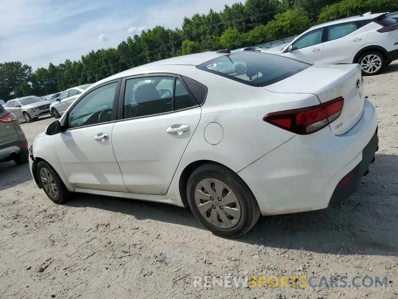 2 fotografías del automóvil dañado 3KPA24ABXKE216499 KIA RIO 2019