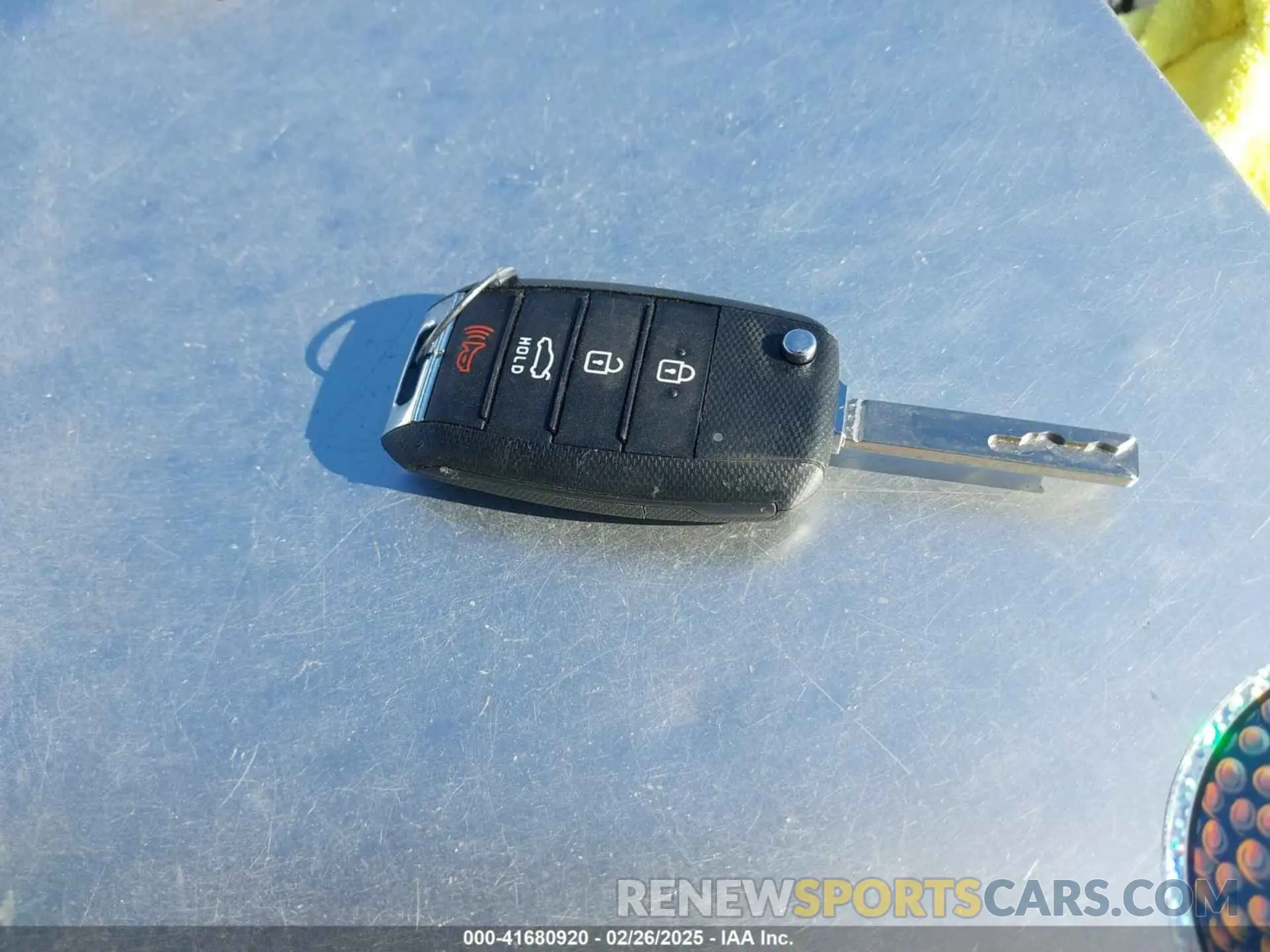 11 fotografías del automóvil dañado 3KPA24ABXKE232900 KIA RIO 2019