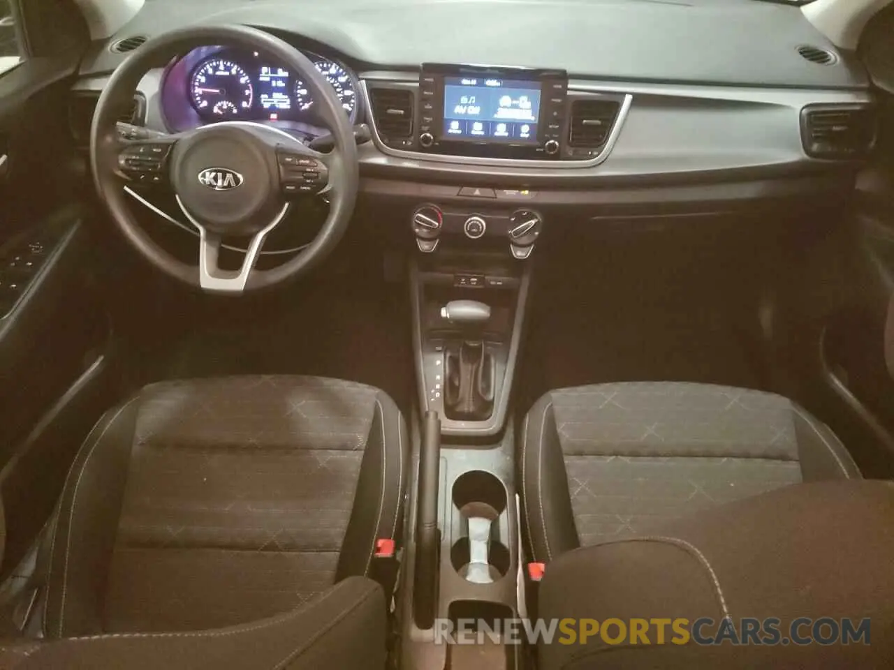 8 fotografías del automóvil dañado 3KPA24AD0LE294485 KIA RIO 2020