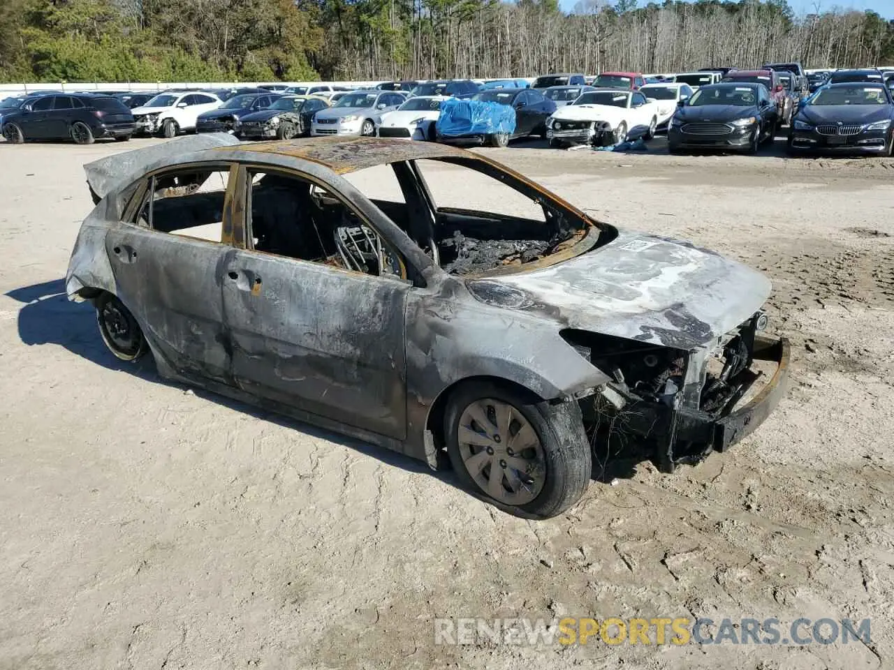 4 fotografías del automóvil dañado 3KPA24AD1LE282264 KIA RIO 2020