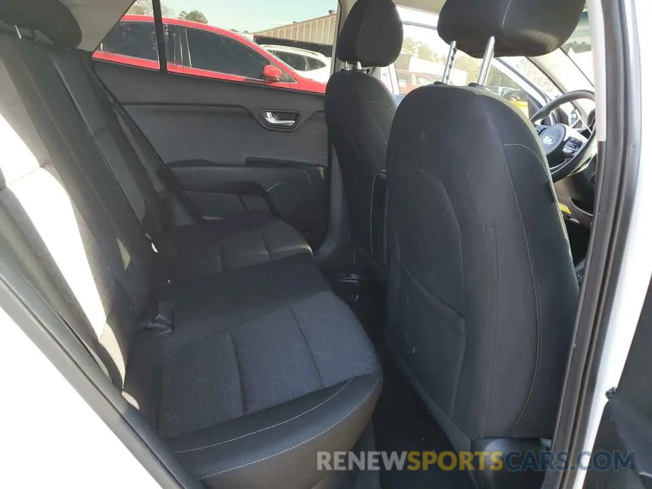 10 fotografías del automóvil dañado 3KPA24AD1LE283785 KIA RIO 2020
