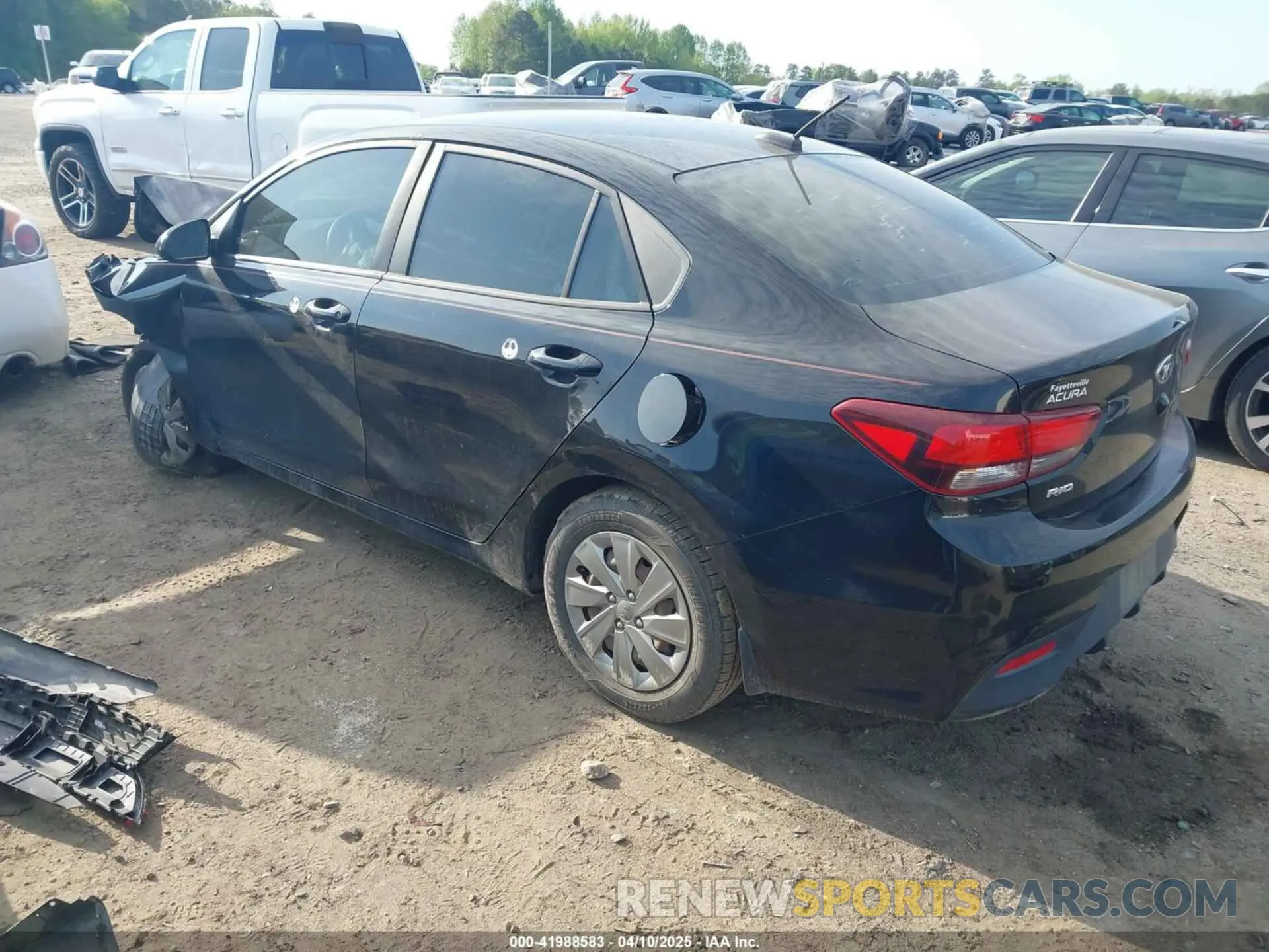 3 fotografías del automóvil dañado 3KPA24AD1LE283852 KIA RIO 2020