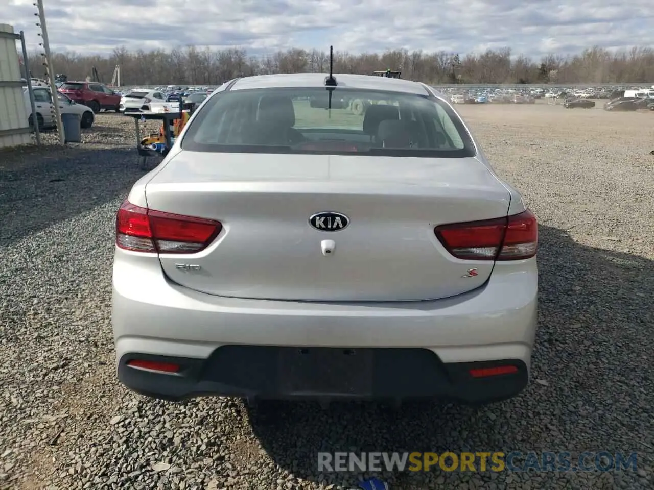 6 fotografías del automóvil dañado 3KPA24AD1LE302660 KIA RIO 2020