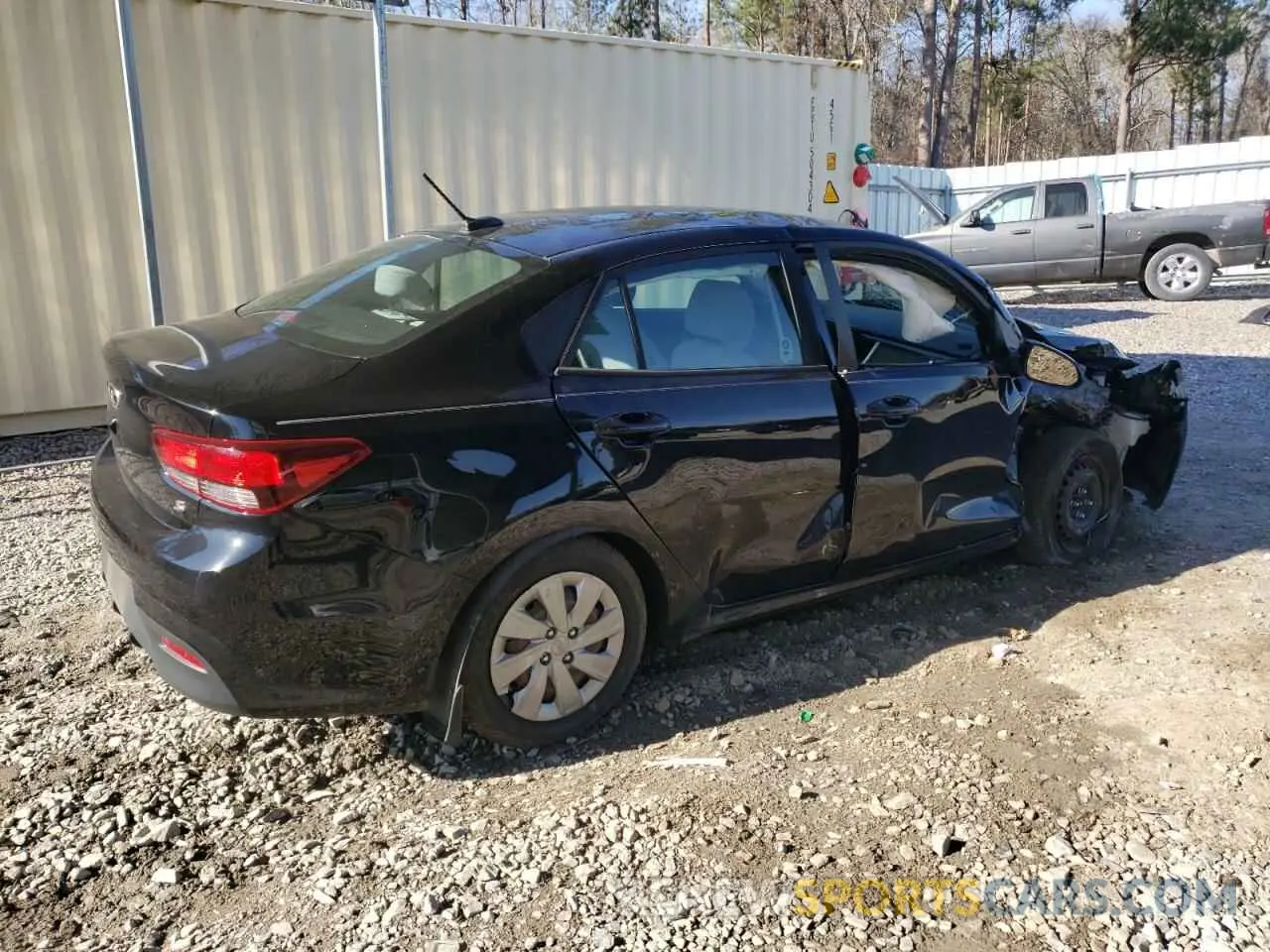 3 fotografías del automóvil dañado 3KPA24AD1LE312850 KIA RIO 2020