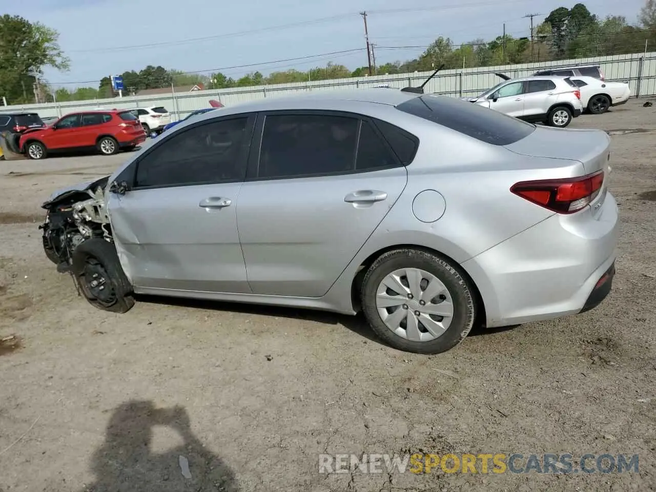 2 fotografías del automóvil dañado 3KPA24AD1LE322018 KIA RIO 2020