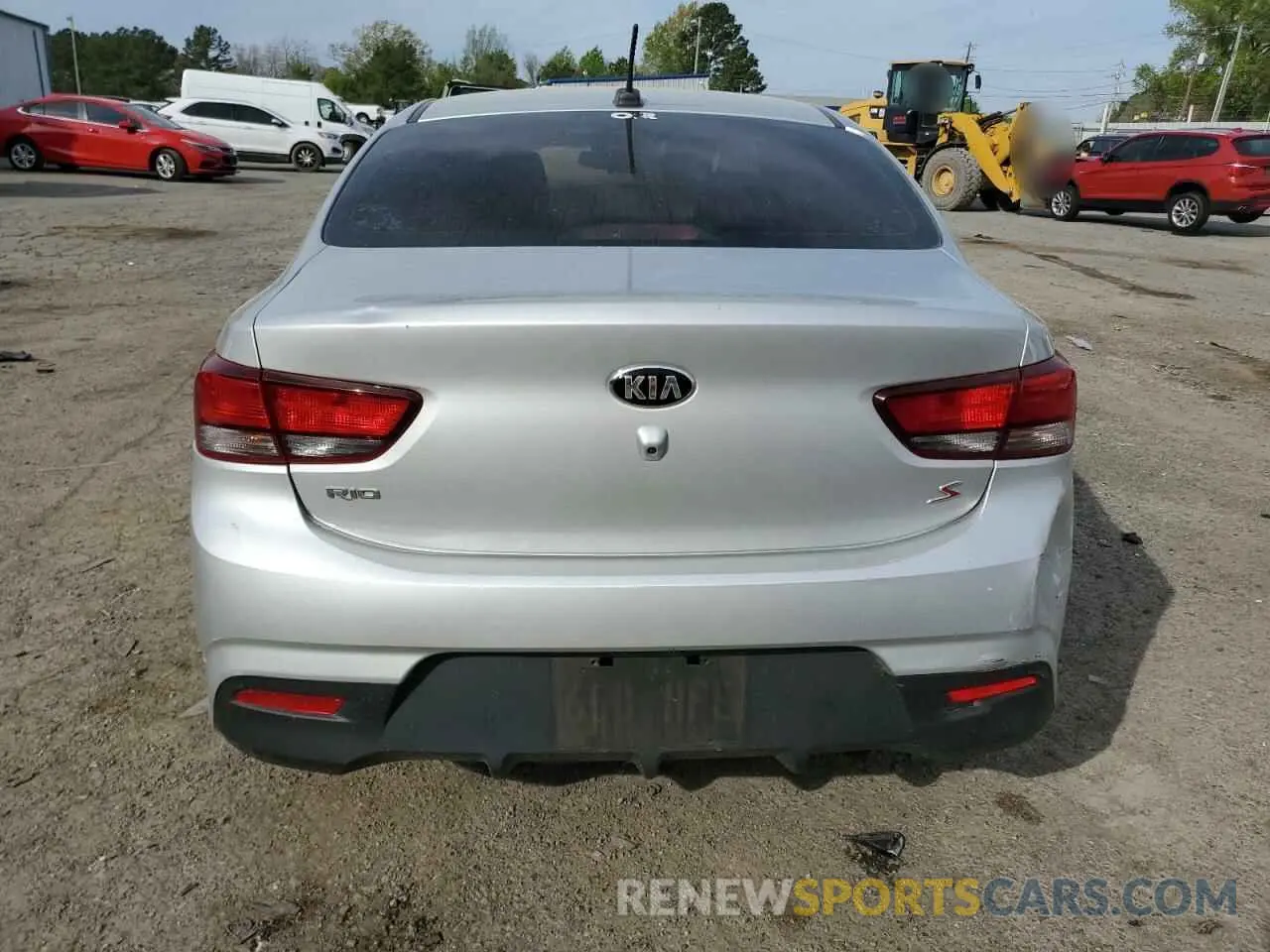 6 fotografías del automóvil dañado 3KPA24AD1LE322018 KIA RIO 2020