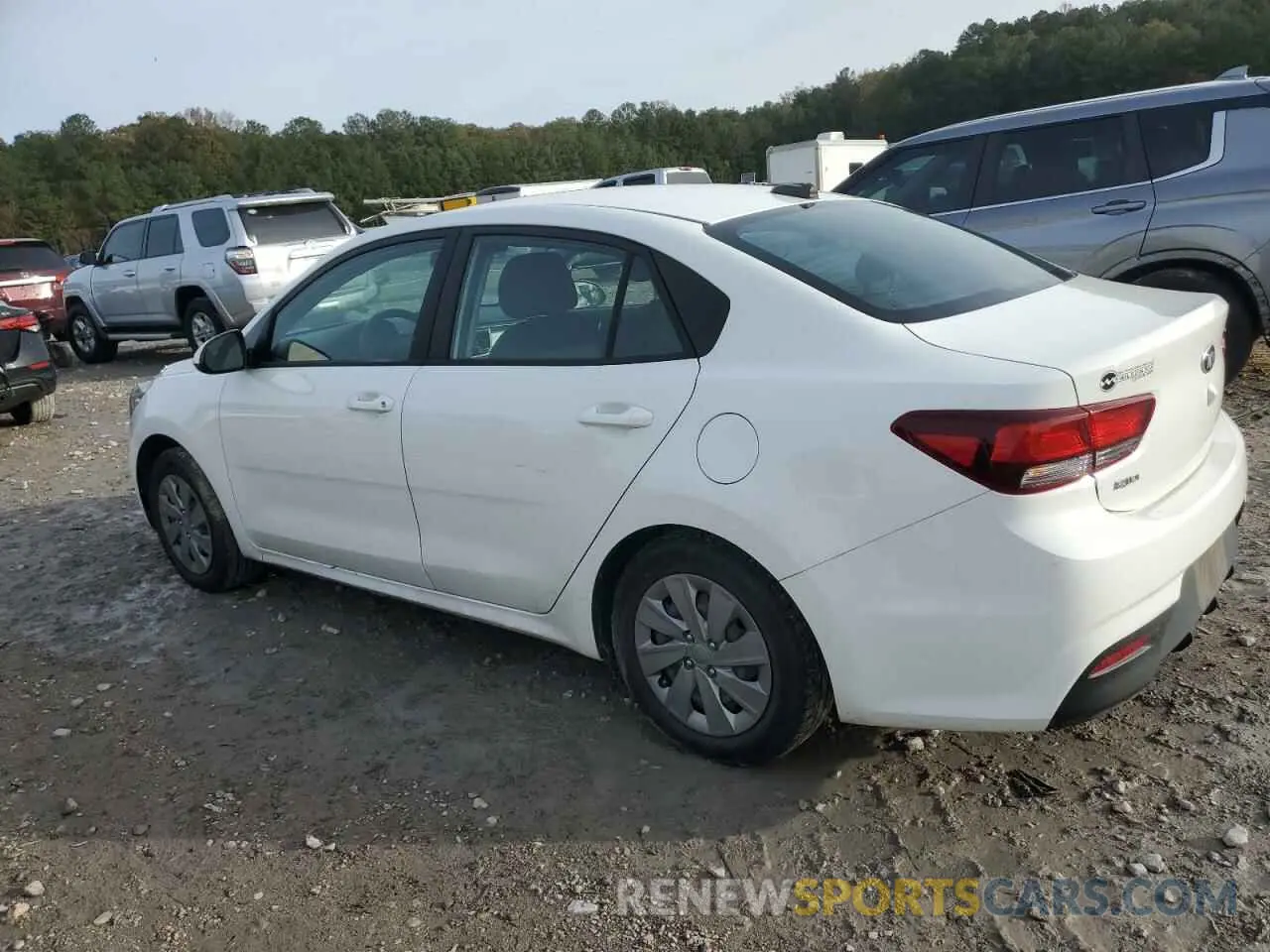 2 fotografías del automóvil dañado 3KPA24AD3LE311618 KIA RIO 2020