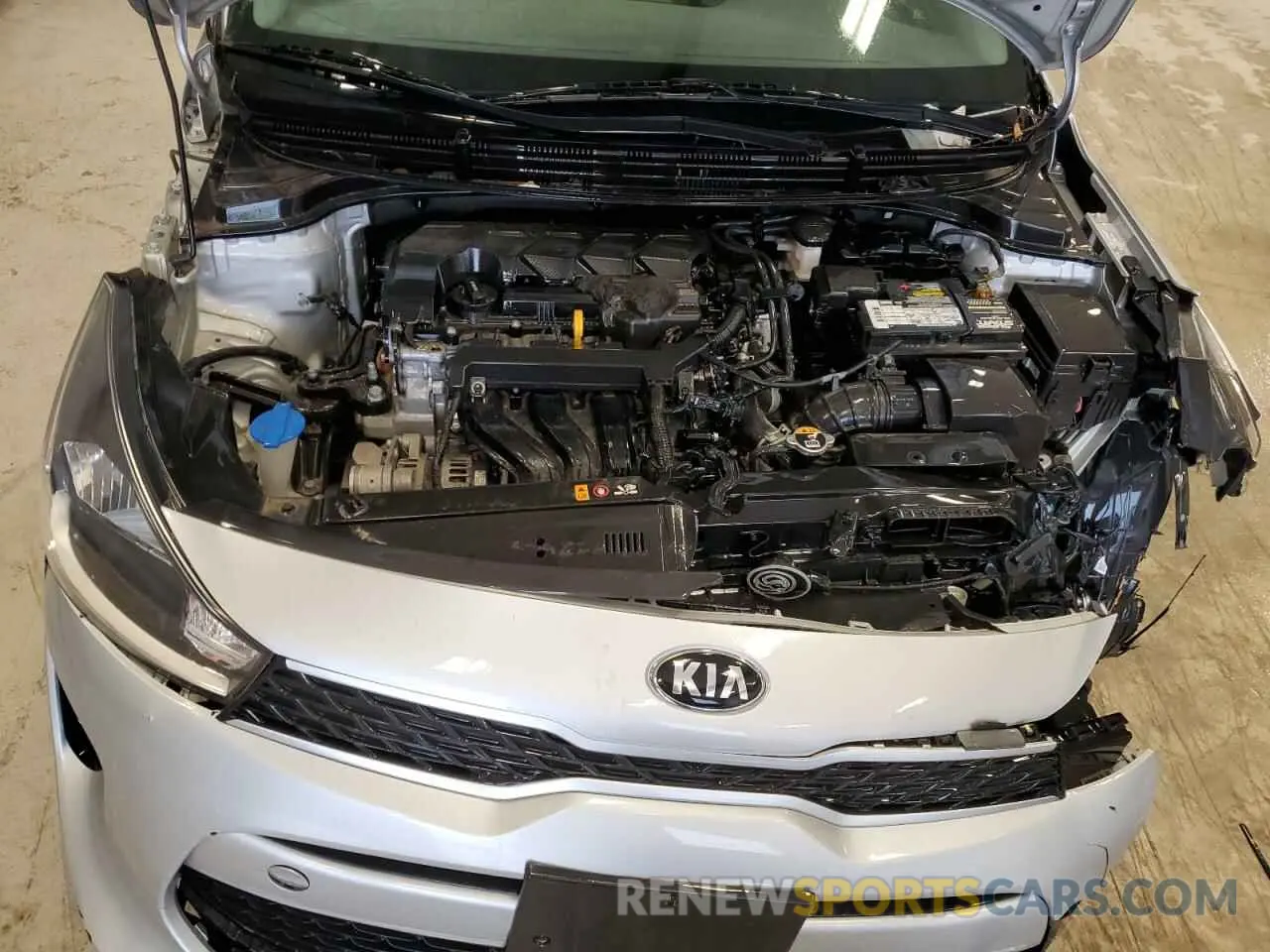 11 fotografías del automóvil dañado 3KPA24AD3LE326331 KIA RIO 2020