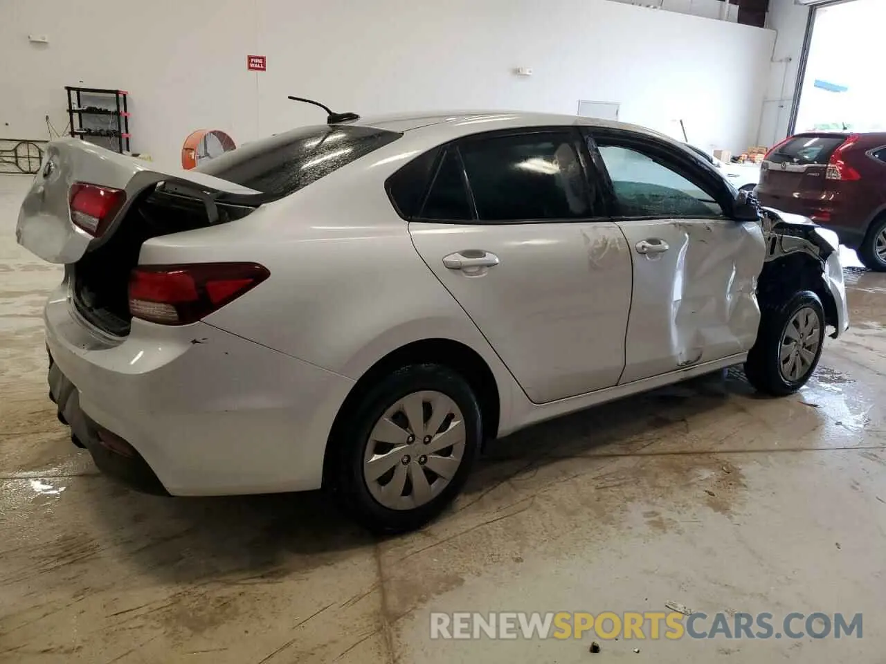 3 fotografías del automóvil dañado 3KPA24AD3LE326331 KIA RIO 2020