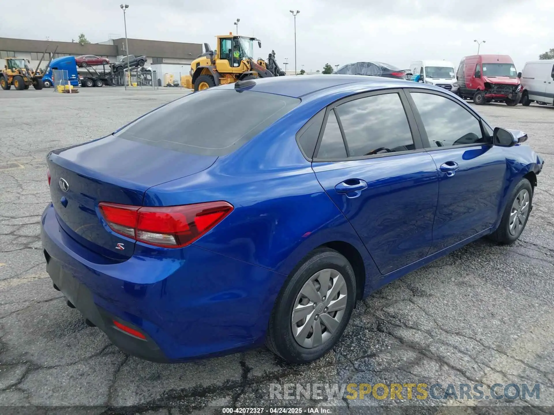 4 fotografías del automóvil dañado 3KPA24AD4LE258976 KIA RIO 2020