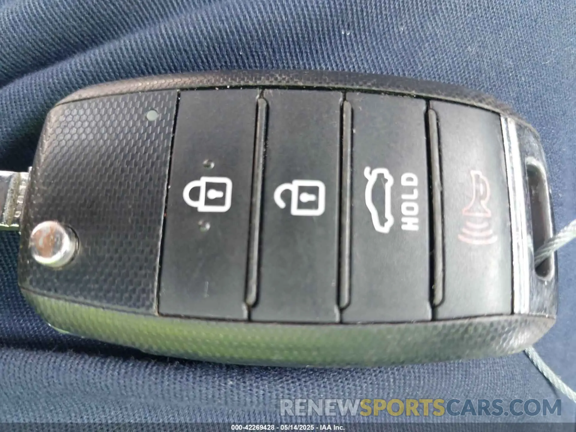 11 fotografías del automóvil dañado 3KPA24AD4LE284848 KIA RIO 2020