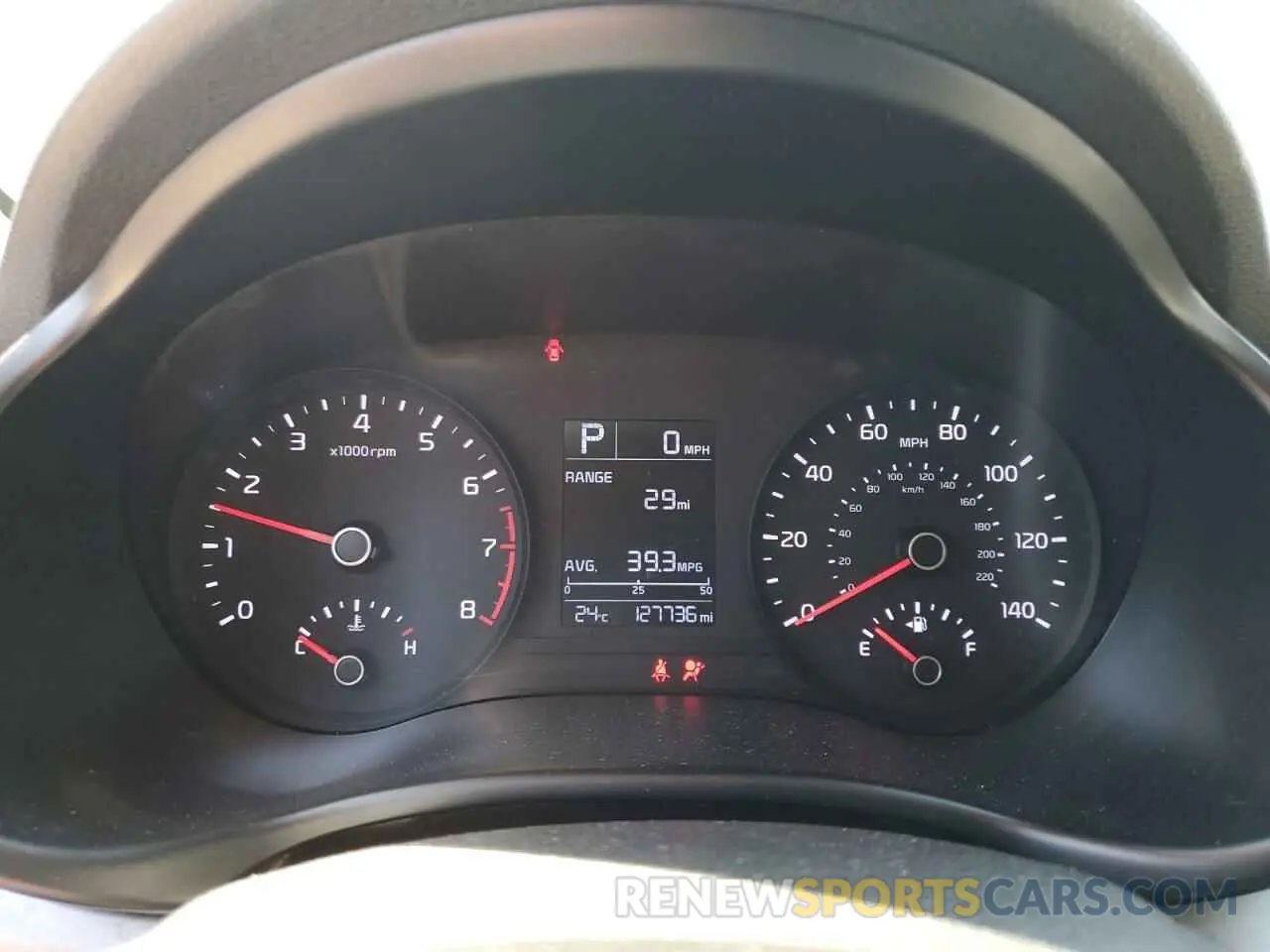 9 fotografías del automóvil dañado 3KPA24AD4LE318240 KIA RIO 2020