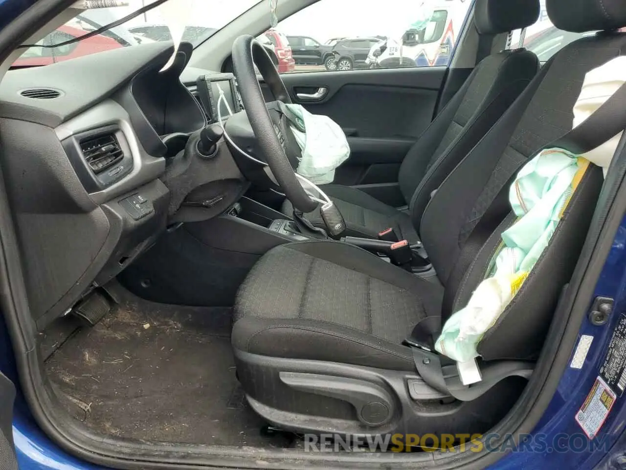 7 fotografías del automóvil dañado 3KPA24AD5LE282722 KIA RIO 2020