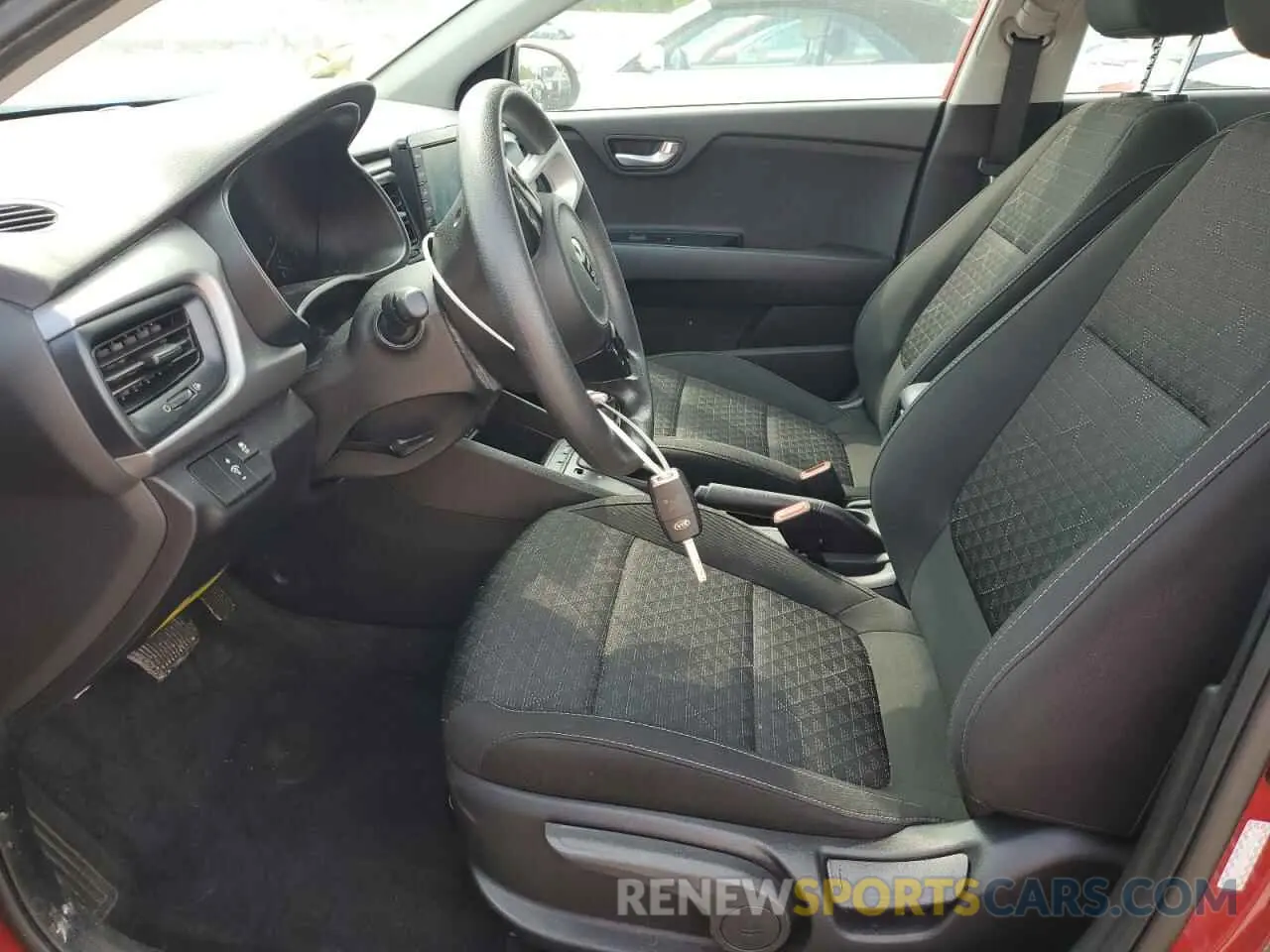 7 fotografías del automóvil dañado 3KPA24AD5LE284583 KIA RIO 2020