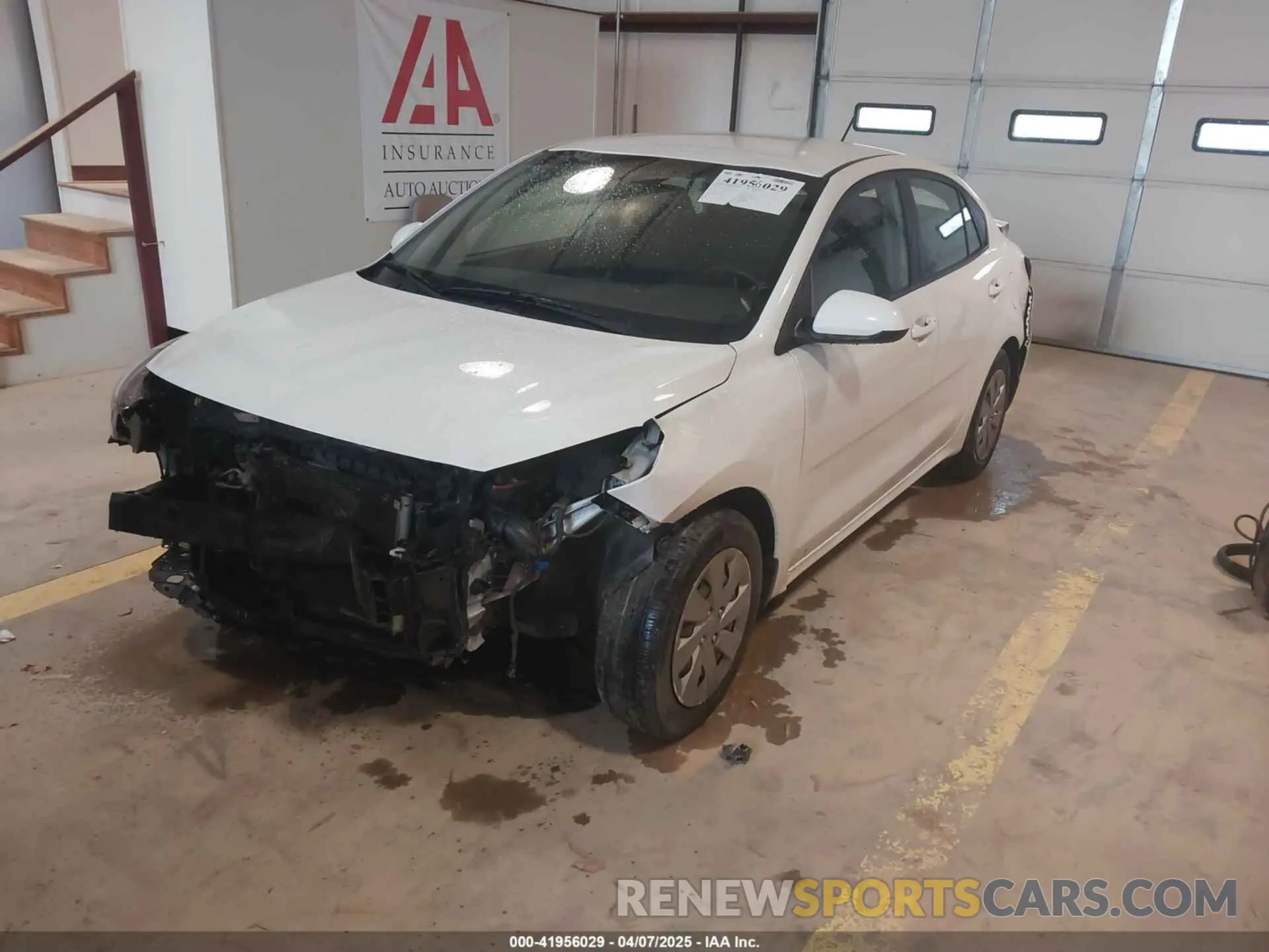 2 fotografías del automóvil dañado 3KPA24AD5LE311331 KIA RIO 2020