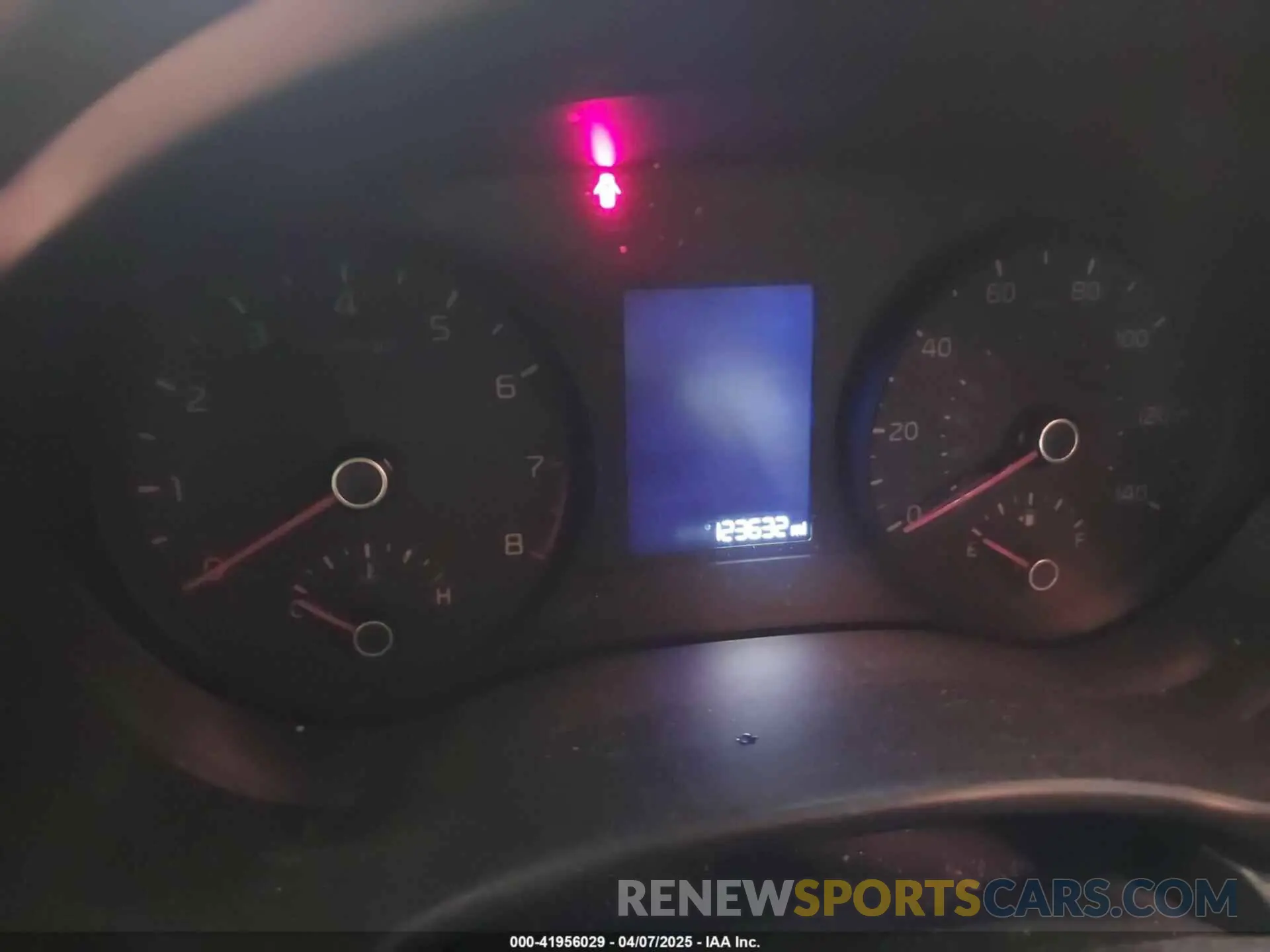 7 fotografías del automóvil dañado 3KPA24AD5LE311331 KIA RIO 2020