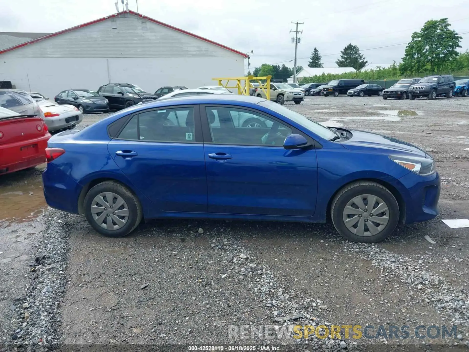 13 fotografías del automóvil dañado 3KPA24AD5LE316965 KIA RIO 2020