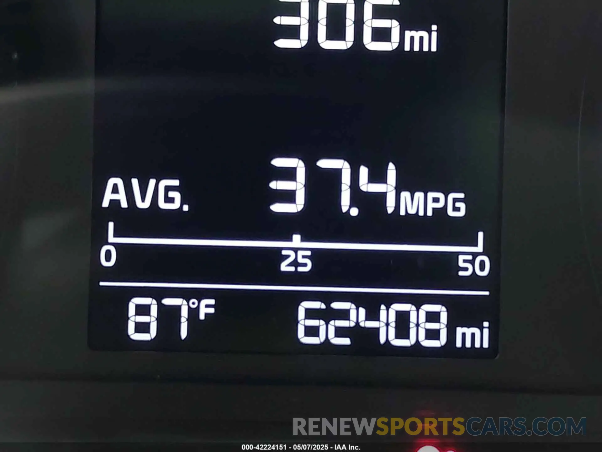 15 fotografías del automóvil dañado 3KPA24AD5LE321132 KIA RIO 2020