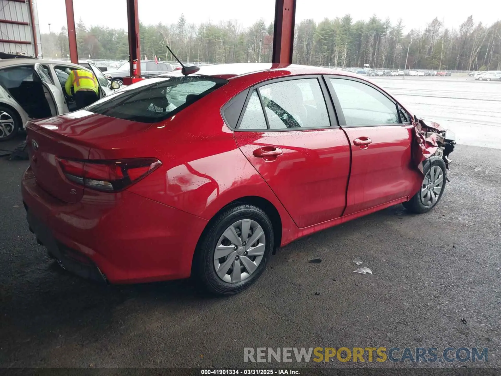 4 fotografías del automóvil dañado 3KPA24AD5LE330901 KIA RIO 2020