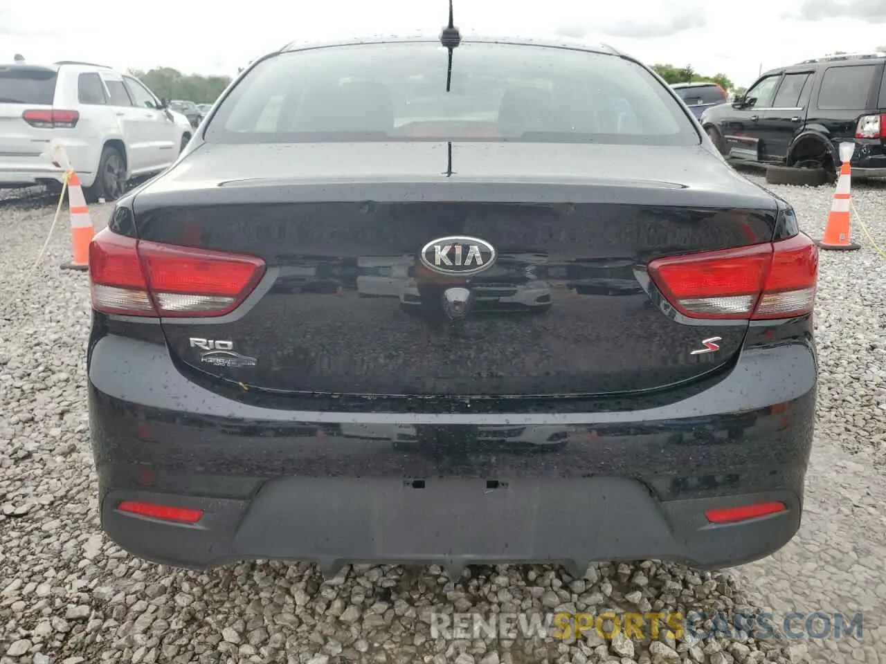 6 fotografías del automóvil dañado 3KPA24AD5LE353210 KIA RIO 2020
