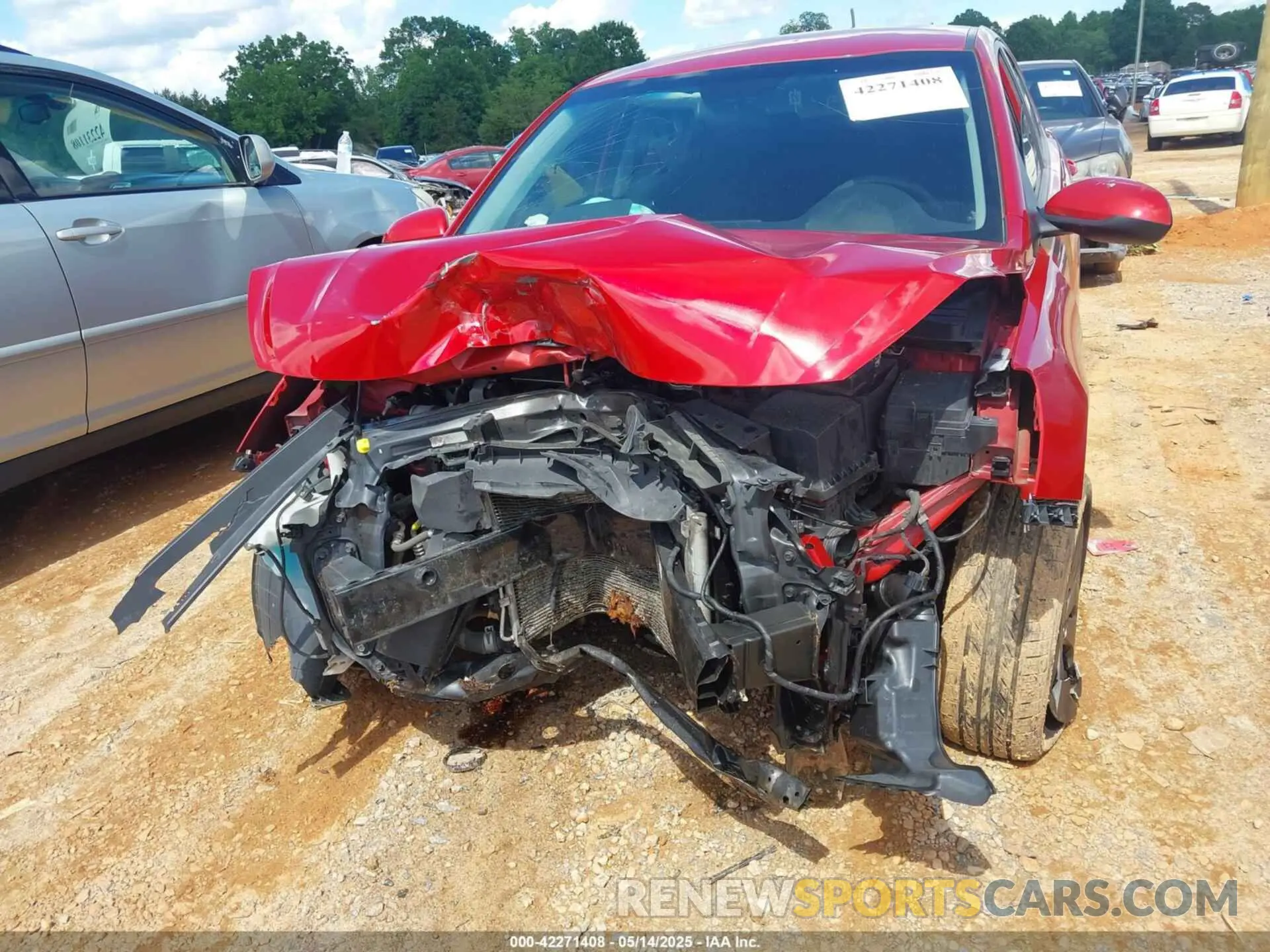 12 fotografías del automóvil dañado 3KPA24AD6LE284320 KIA RIO 2020