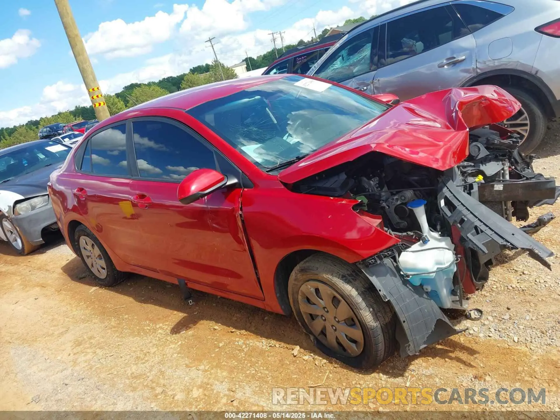 13 fotografías del automóvil dañado 3KPA24AD6LE284320 KIA RIO 2020