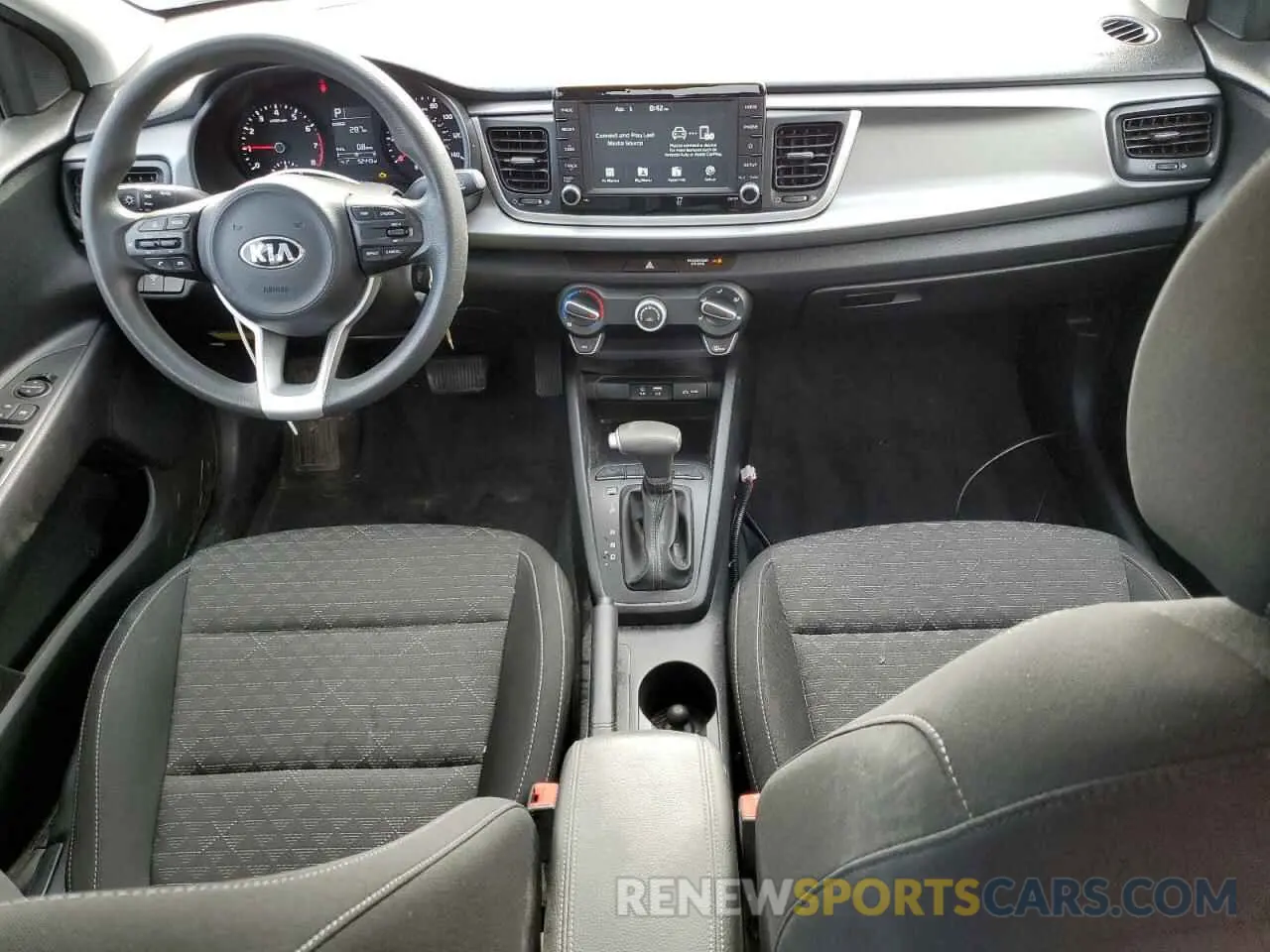 8 fotografías del automóvil dañado 3KPA24AD6LE284446 KIA RIO 2020