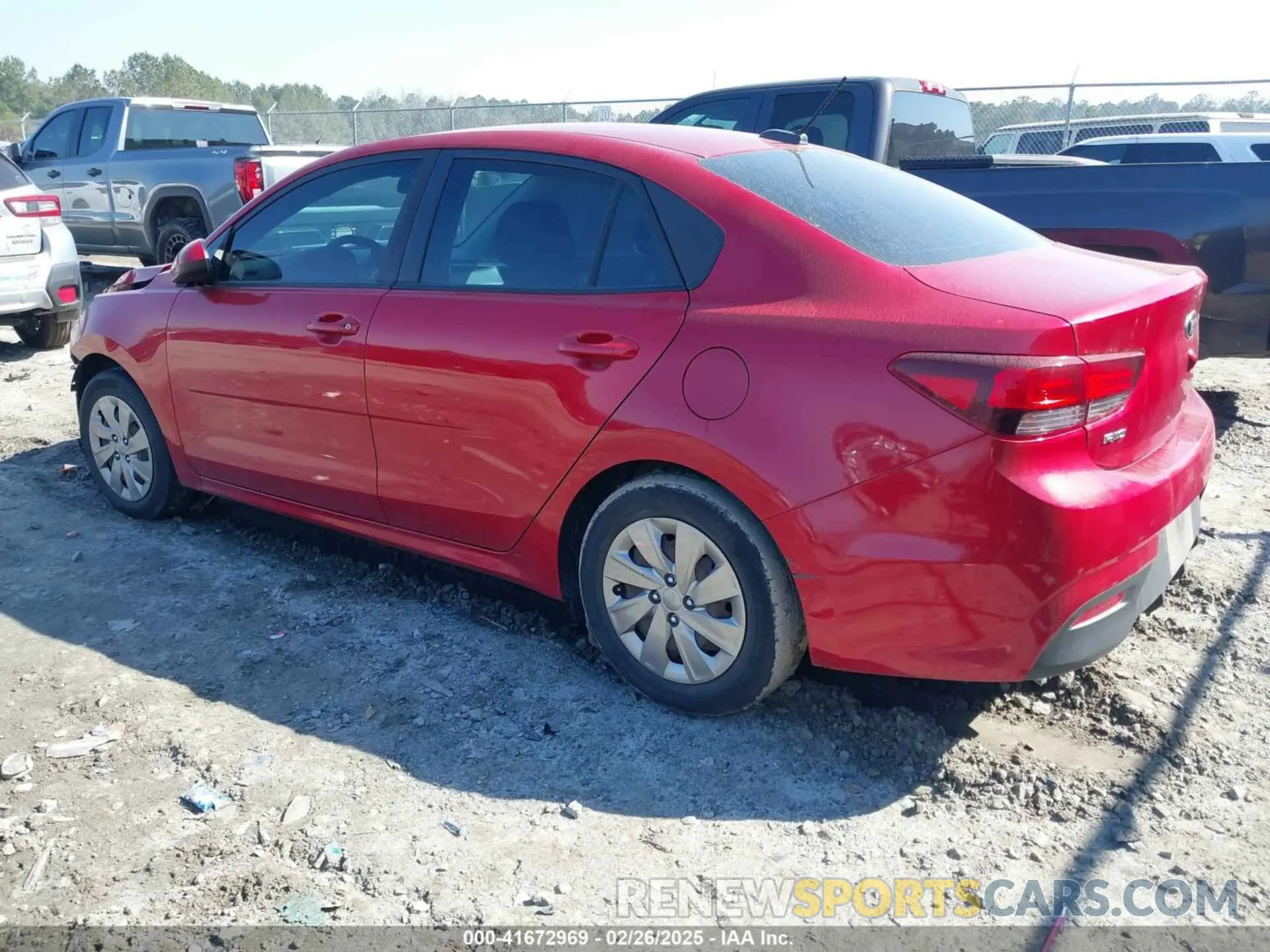 3 fotografías del automóvil dañado 3KPA24AD7LE284665 KIA RIO 2020