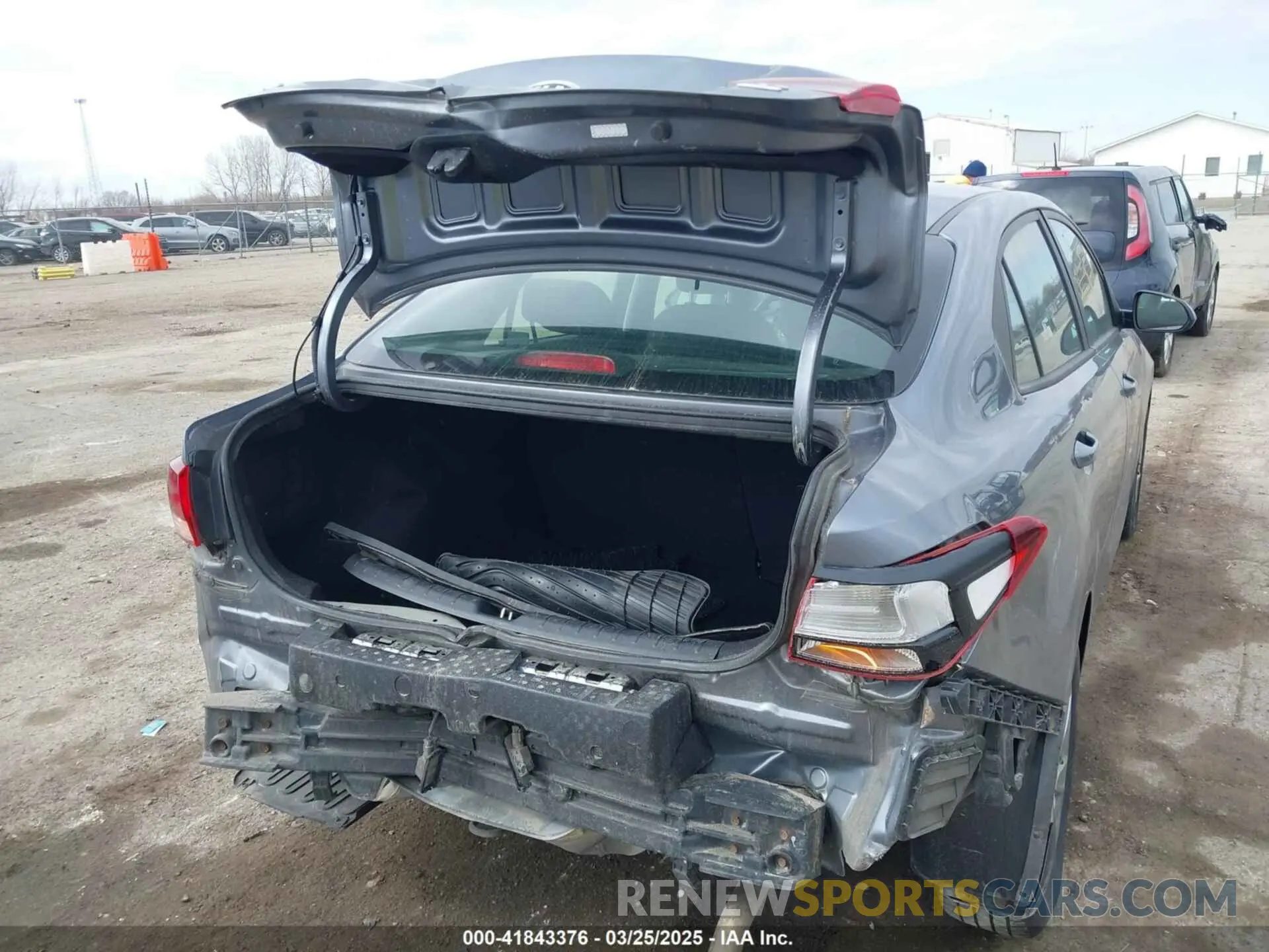 6 fotografías del automóvil dañado 3KPA24AD7LE334254 KIA RIO 2020