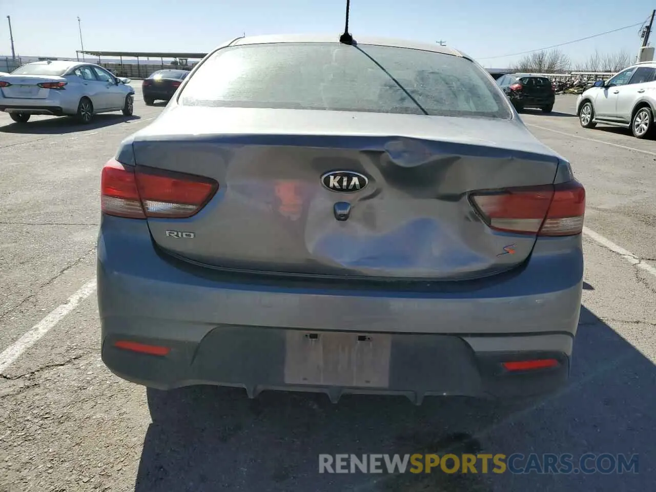 6 fotografías del automóvil dañado 3KPA24AD8LE332139 KIA RIO 2020