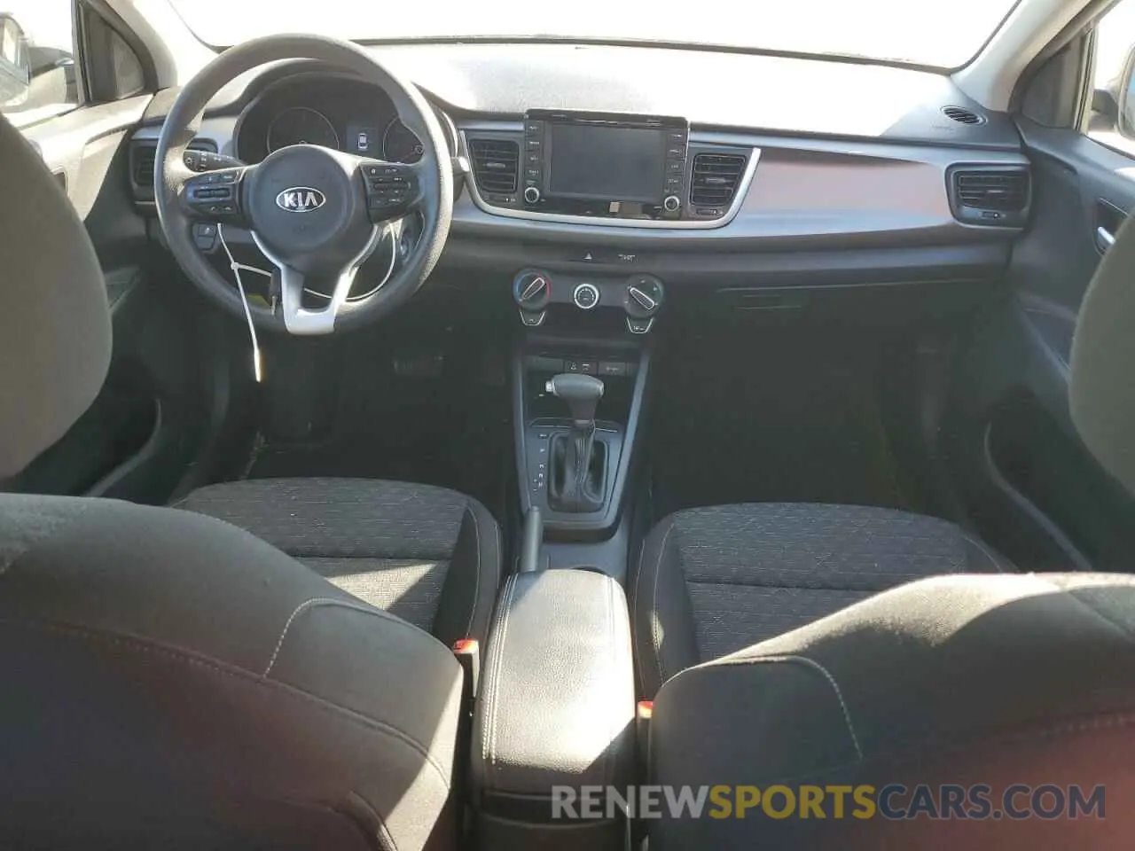 8 fotografías del automóvil dañado 3KPA24AD8LE346638 KIA RIO 2020