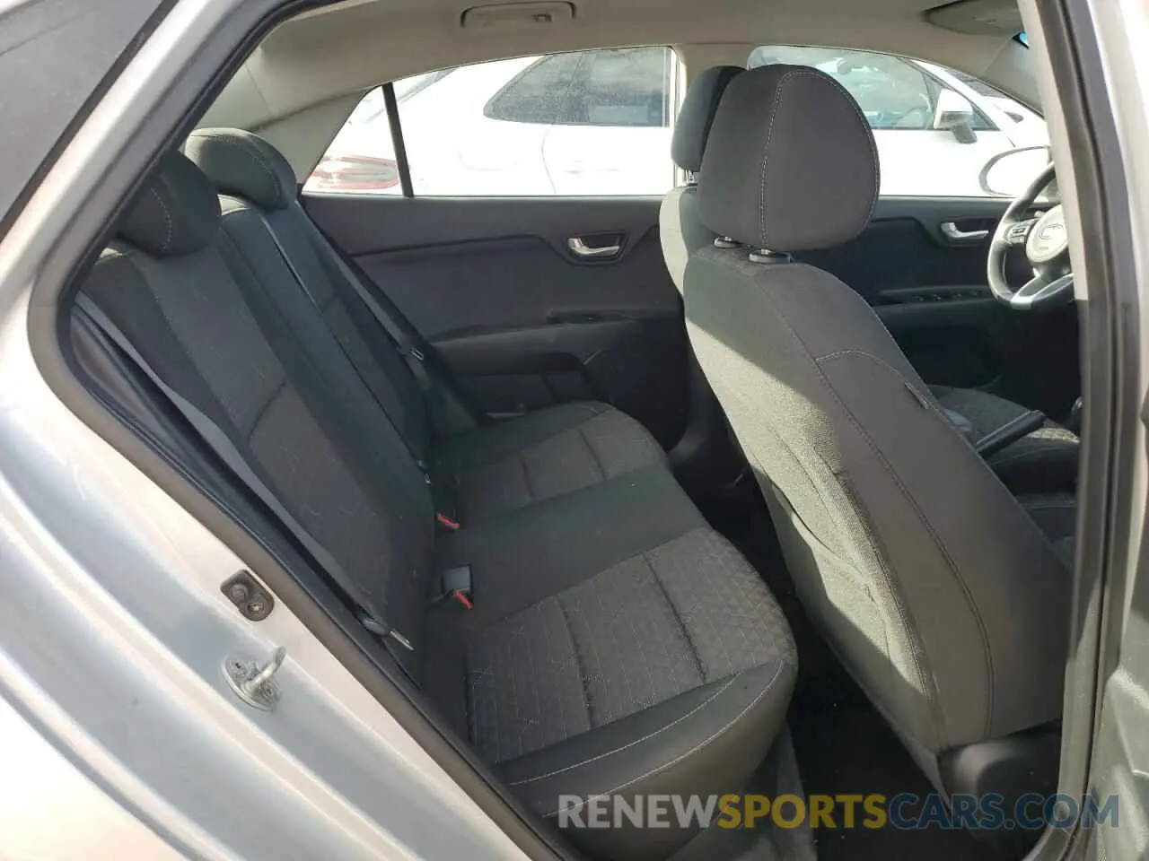 10 fotografías del automóvil dañado 3KPA24AD9LE296171 KIA RIO 2020