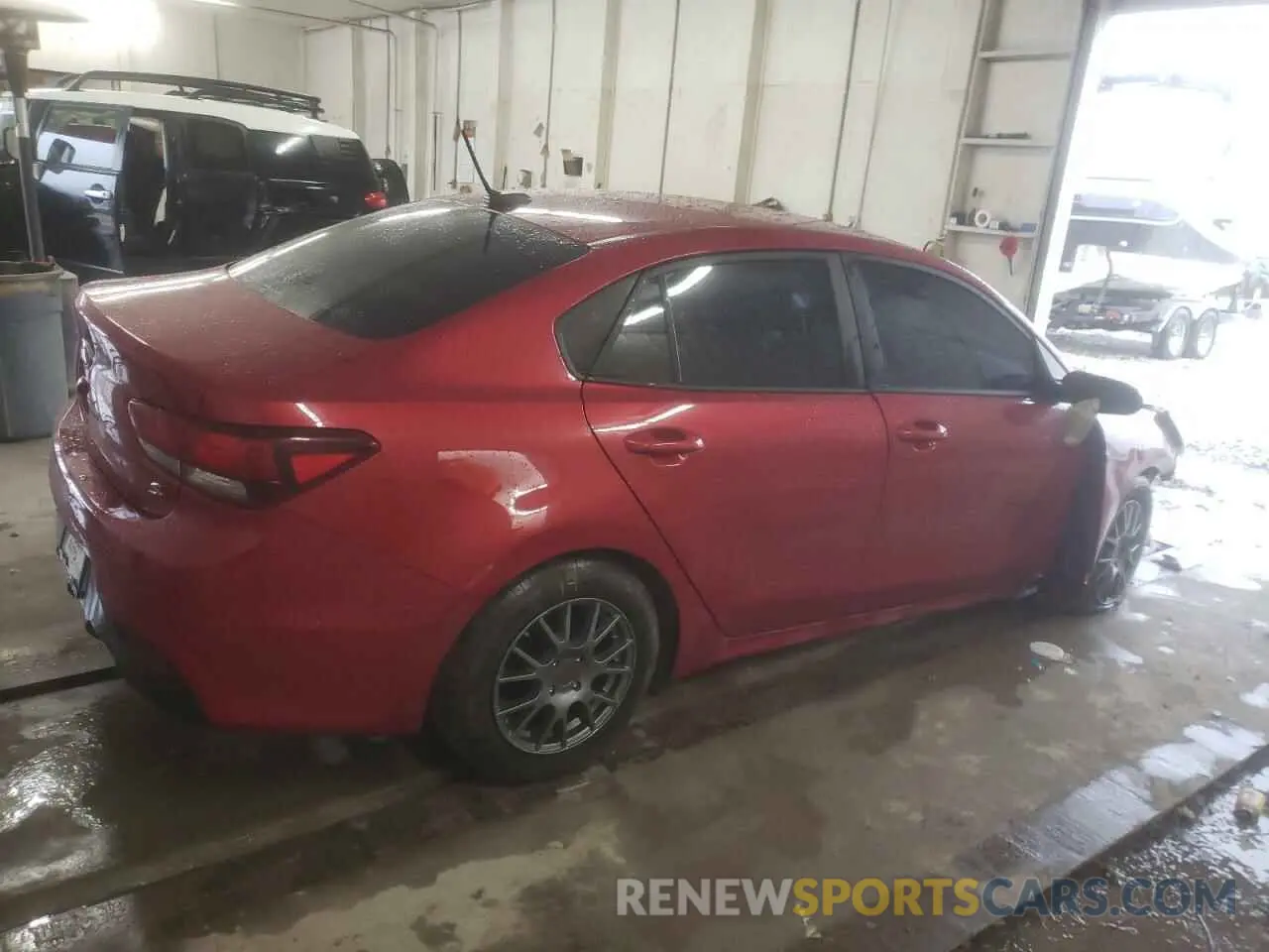 3 fotografías del automóvil dañado 3KPA24AD9LE329024 KIA RIO 2020