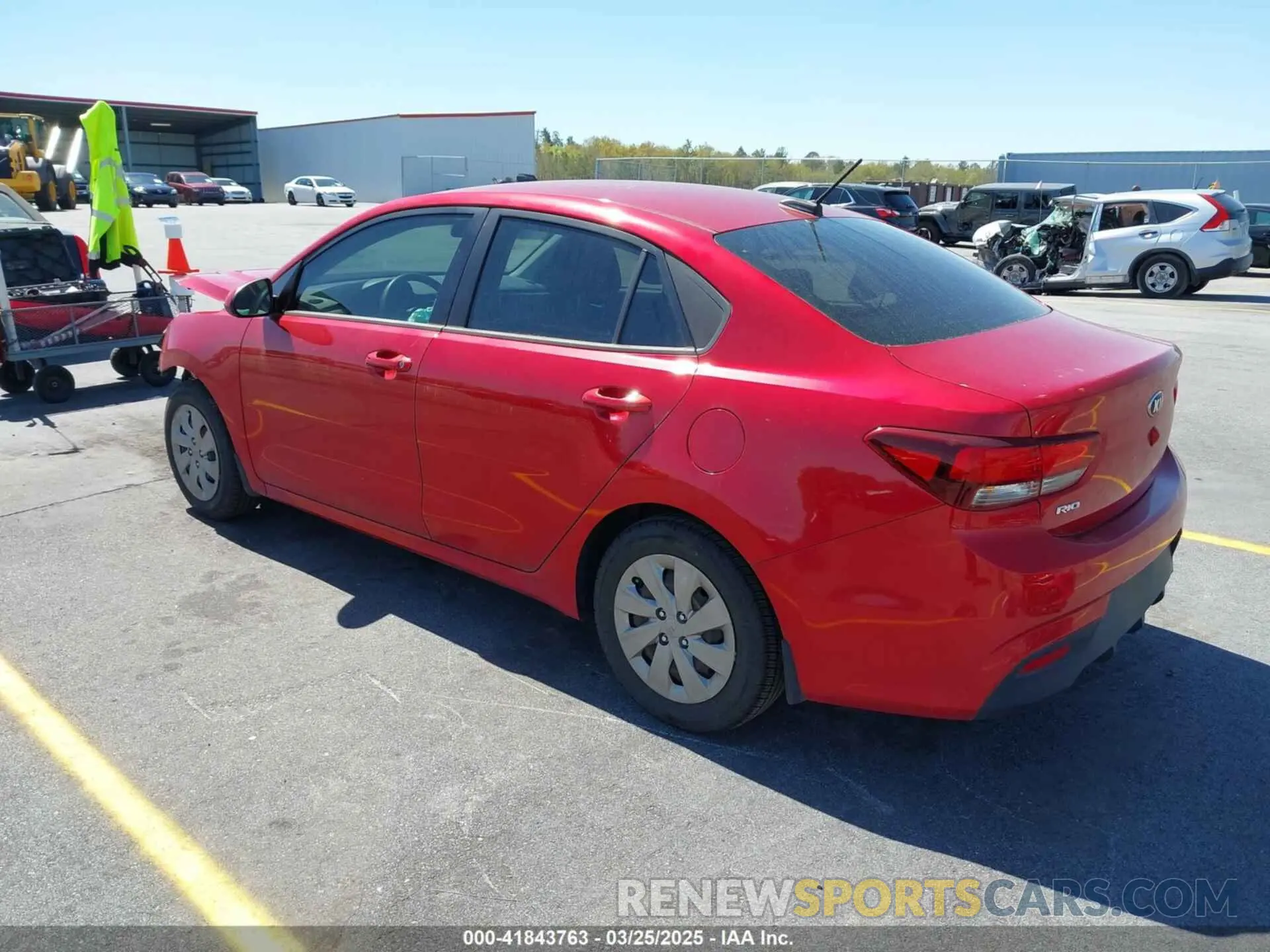 3 fotografías del automóvil dañado 3KPA24ADXLE253460 KIA RIO 2020