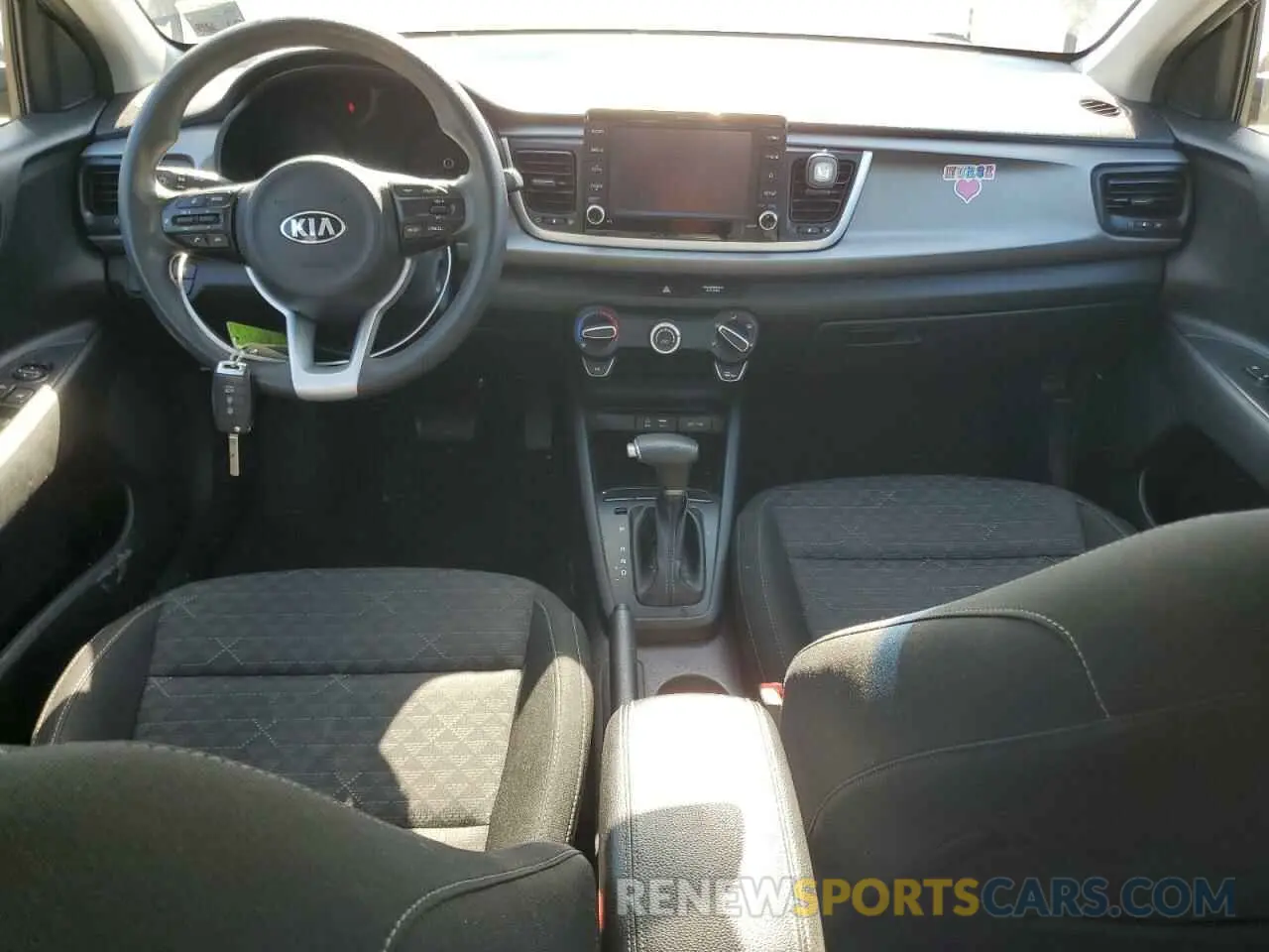 8 fotografías del automóvil dañado 3KPA24ADXLE284708 KIA RIO 2020