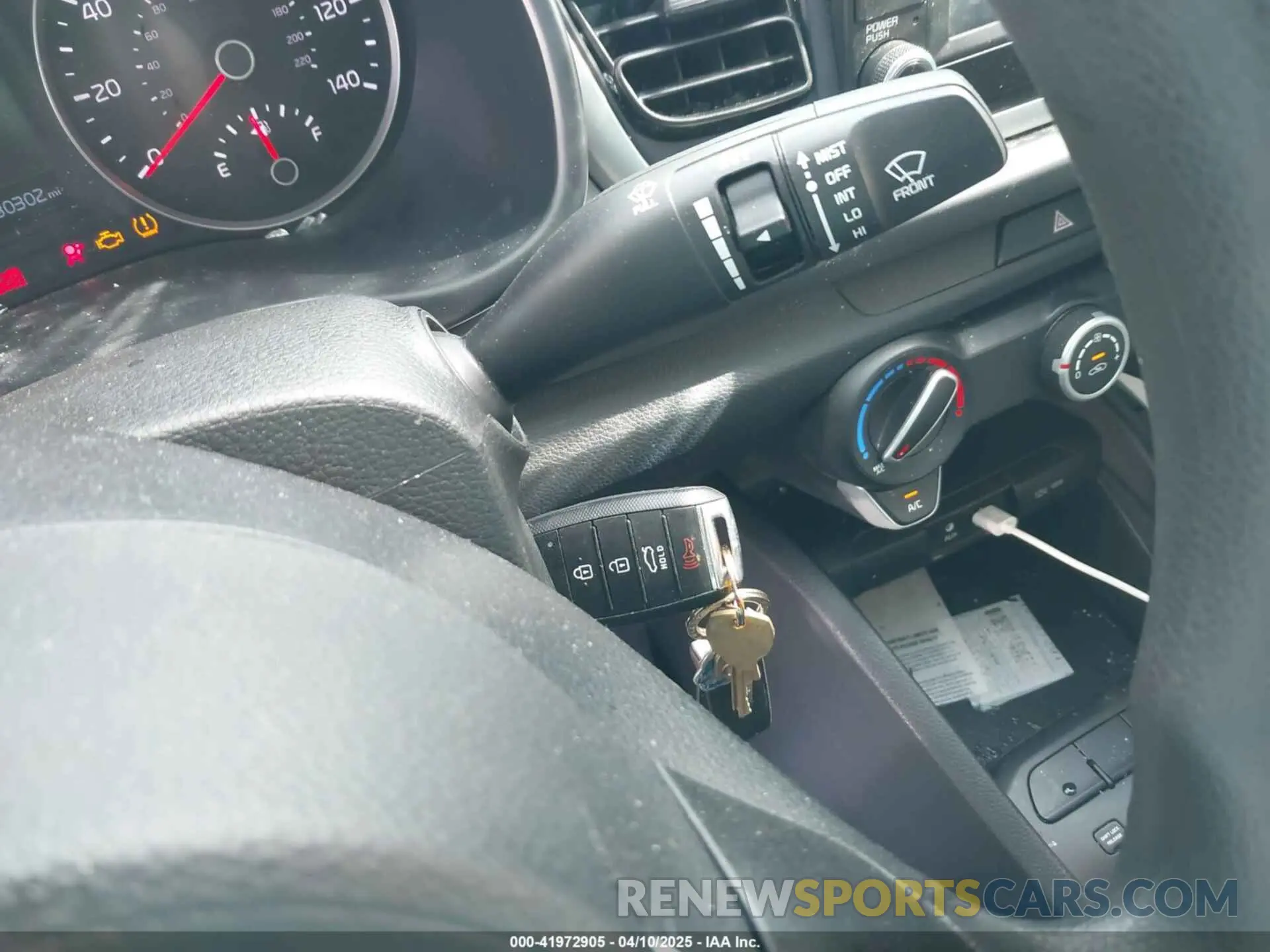 11 fotografías del automóvil dañado 3KPA24ADXLE346026 KIA RIO 2020