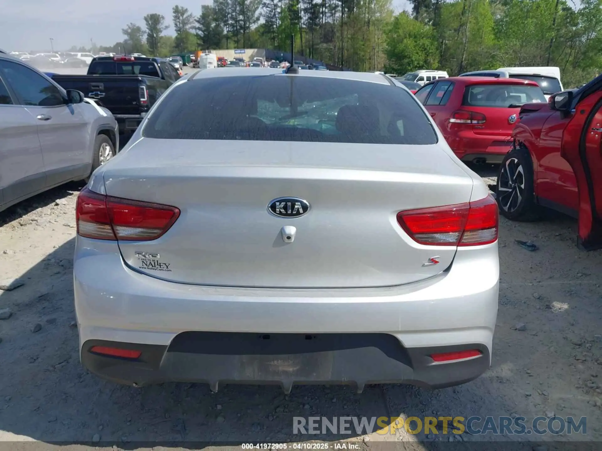 16 fotografías del automóvil dañado 3KPA24ADXLE346026 KIA RIO 2020