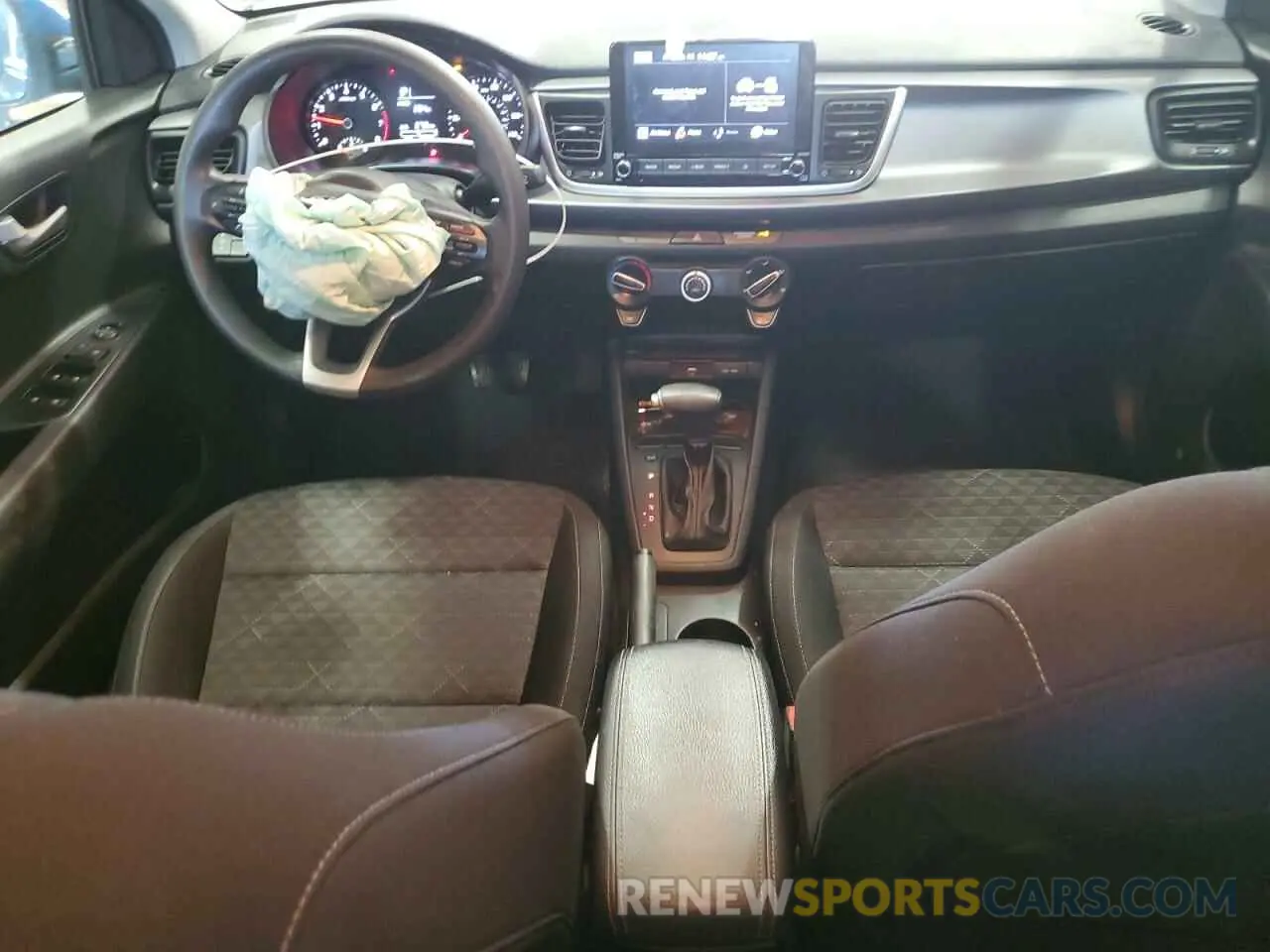 8 fotografías del automóvil dañado 3KPA24AD0ME403741 KIA RIO 2021