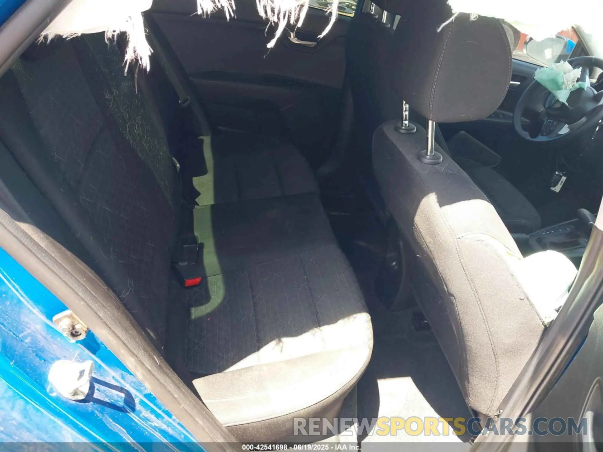 8 fotografías del automóvil dañado 3KPA24AD1ME426462 KIA RIO 2021