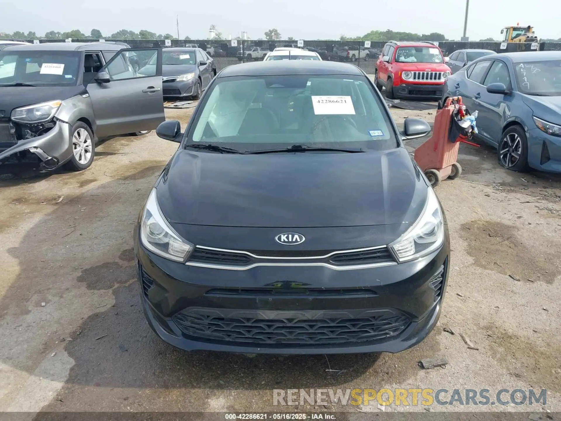 12 fotografías del automóvil dañado 3KPA24AD1ME426476 KIA RIO 2021