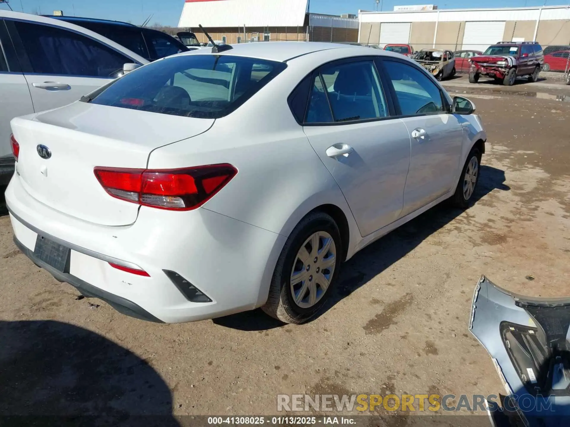 4 fotografías del automóvil dañado 3KPA24AD2ME392144 KIA RIO 2021