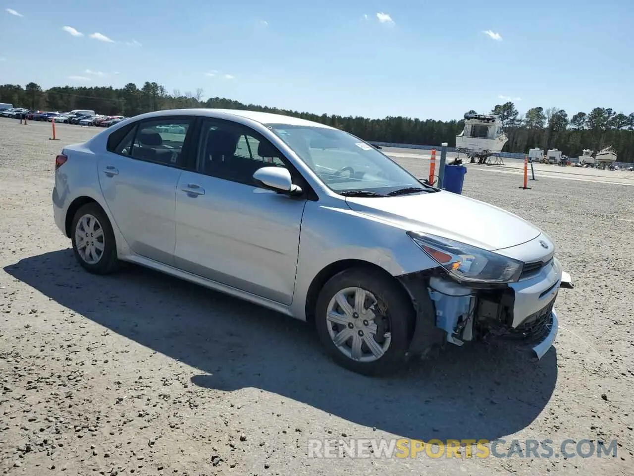 4 fotografías del automóvil dañado 3KPA24AD3ME383145 KIA RIO 2021