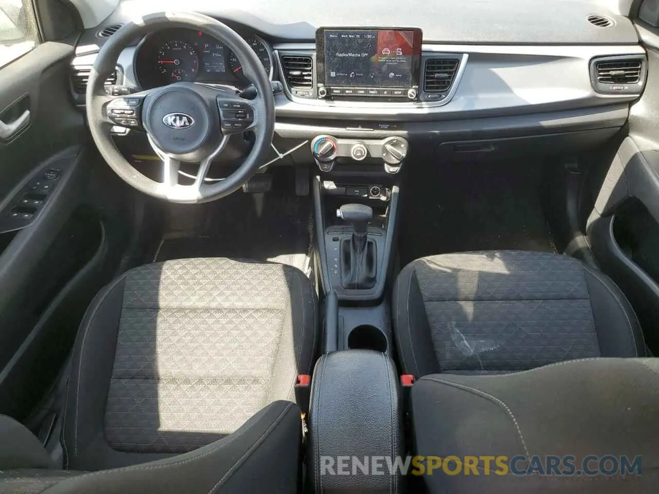 8 fotografías del automóvil dañado 3KPA24AD3ME383145 KIA RIO 2021