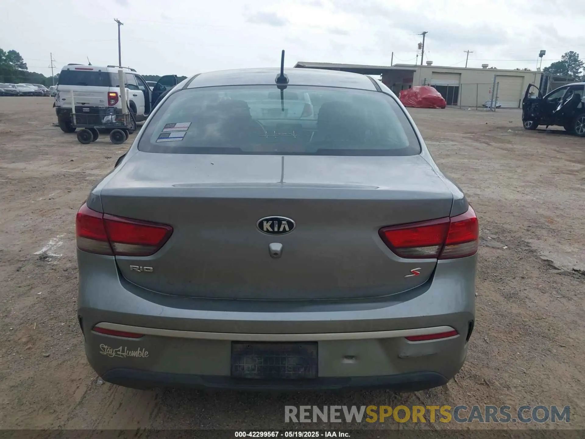 16 fotografías del automóvil dañado 3KPA24AD3ME405709 KIA RIO 2021